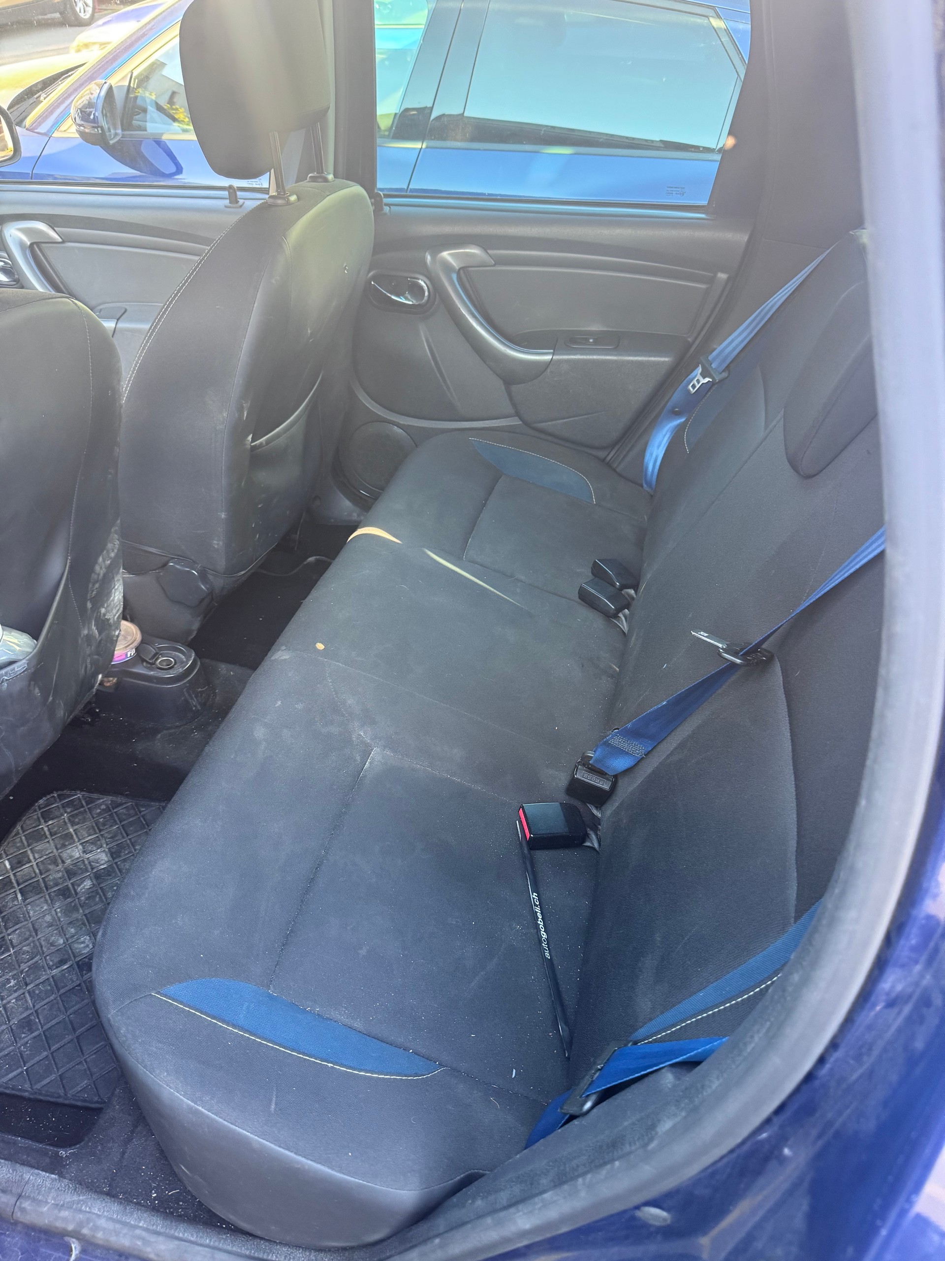 DACIA Duster 1.2 T Privilège 4x4-image-9