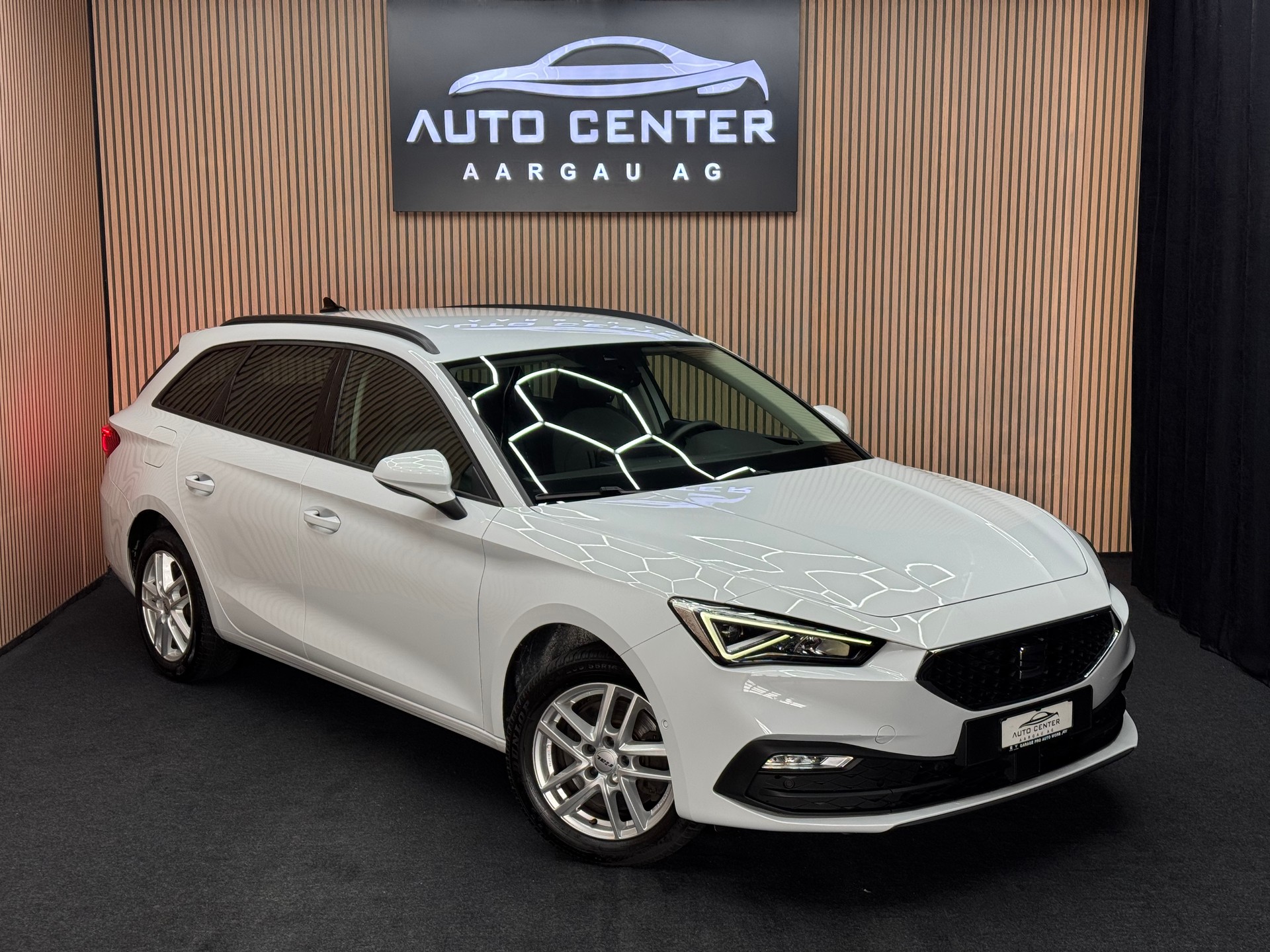 SEAT Leon ST 2.0 TDI Style DSG | 1 Jahr Garantie | CH-Fahrzeug | *ab CHF 179.-/ Monat*