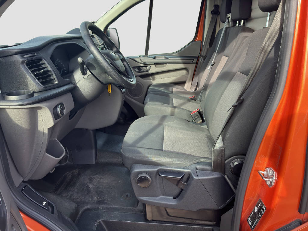 FORD Transit Custom Van 280 L1 2.0 TDCi 105 PS Basis-image-5
