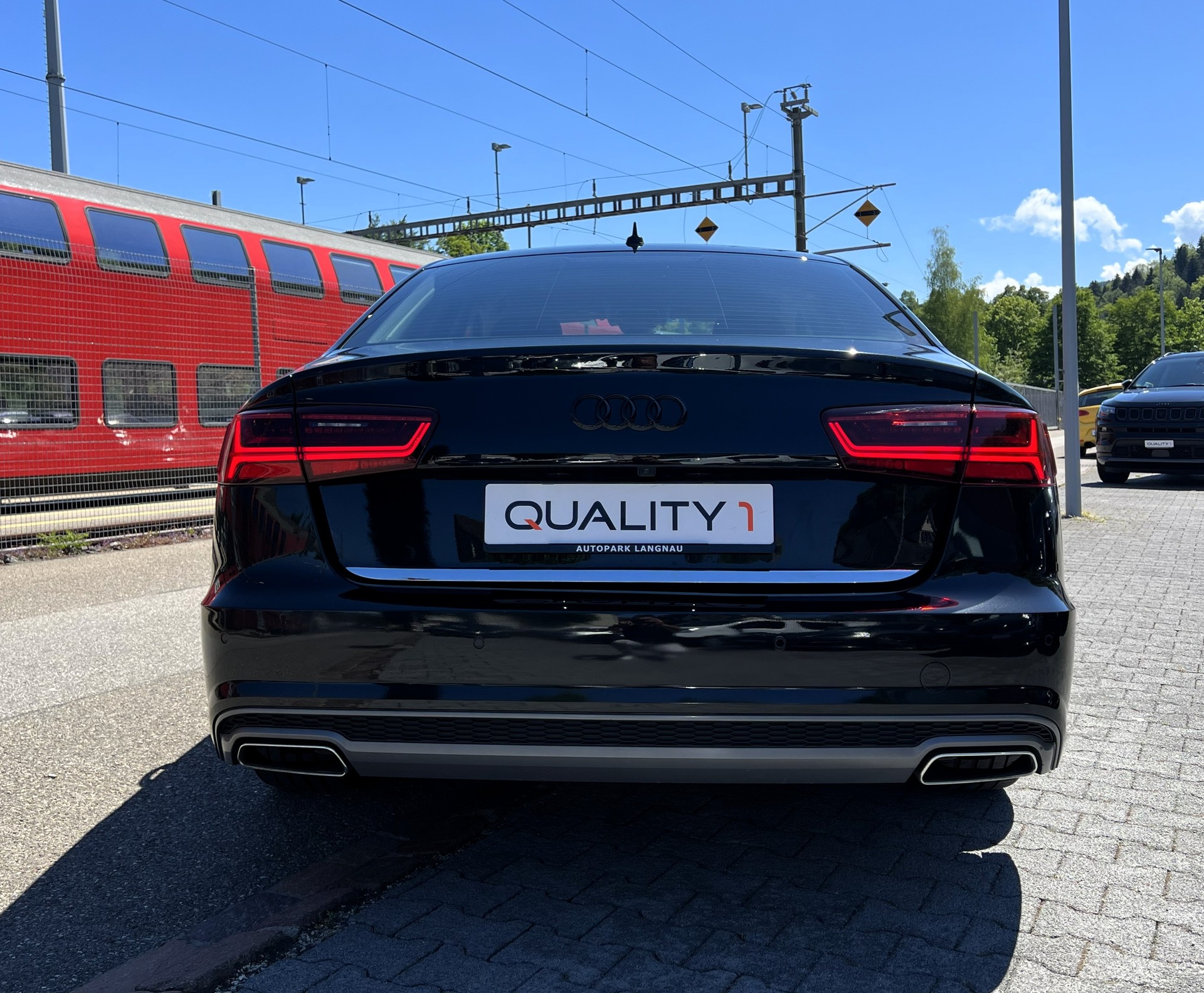 AUDI A6 Limousine 2.0 TDI S-tronic-showroom-element-3