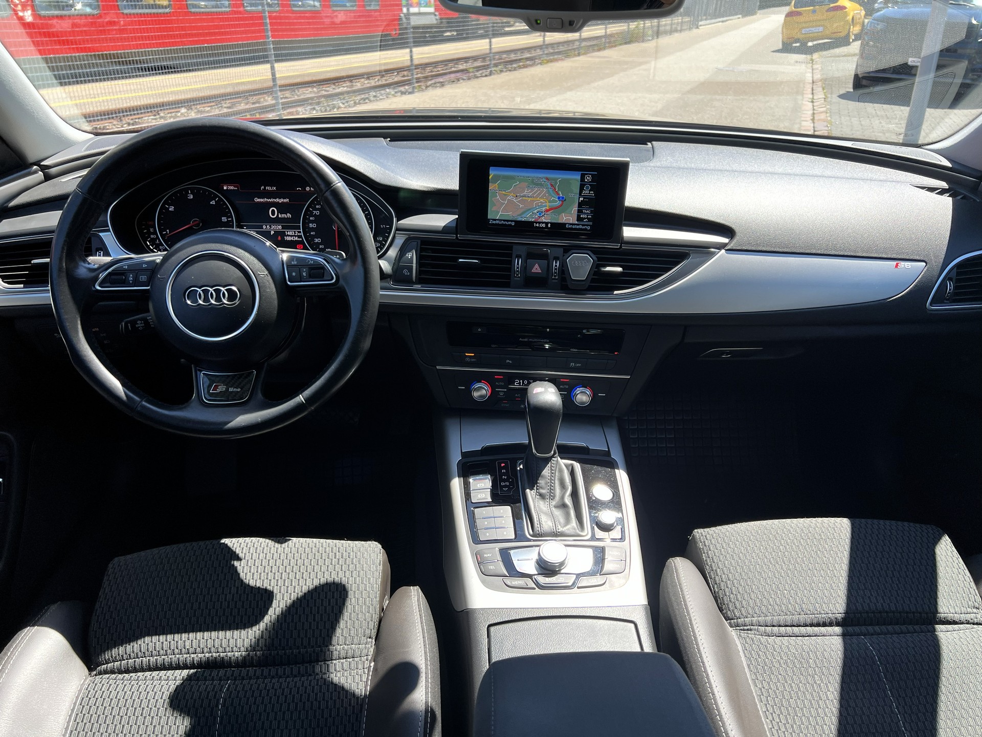 AUDI A6 Limousine 2.0 TDI S-tronic-image-24