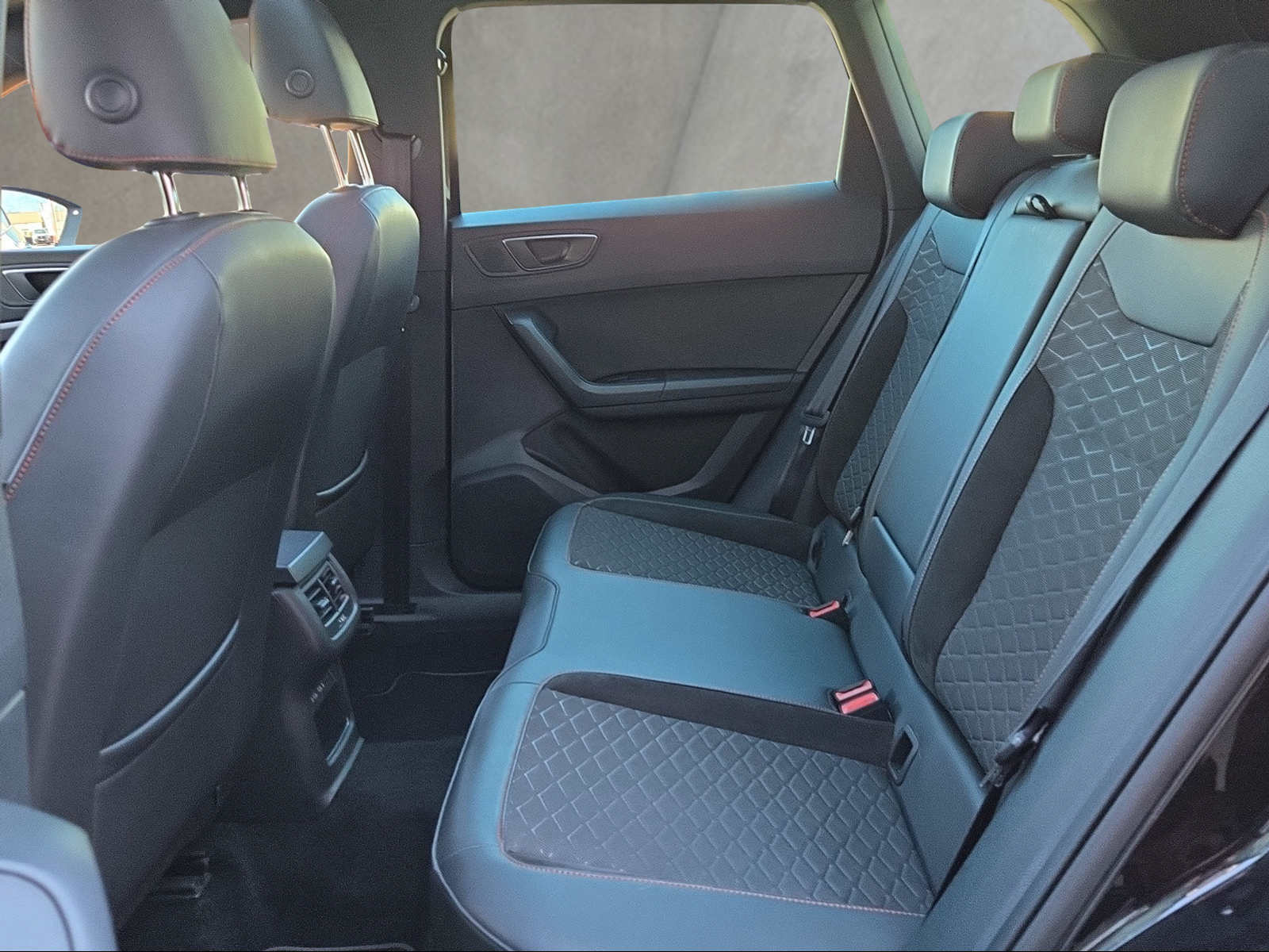 SEAT Ateca 1.5 TSI EVO Hola FR DSG-image-11