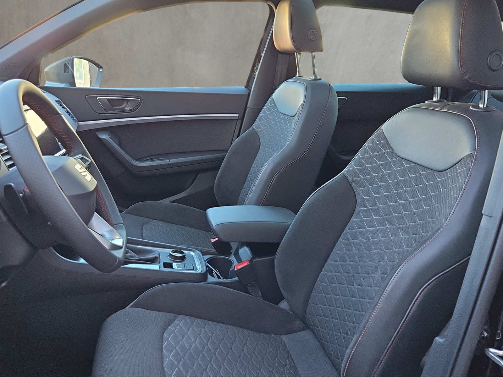 SEAT Ateca 1.5 TSI EVO Hola FR DSG-image-8