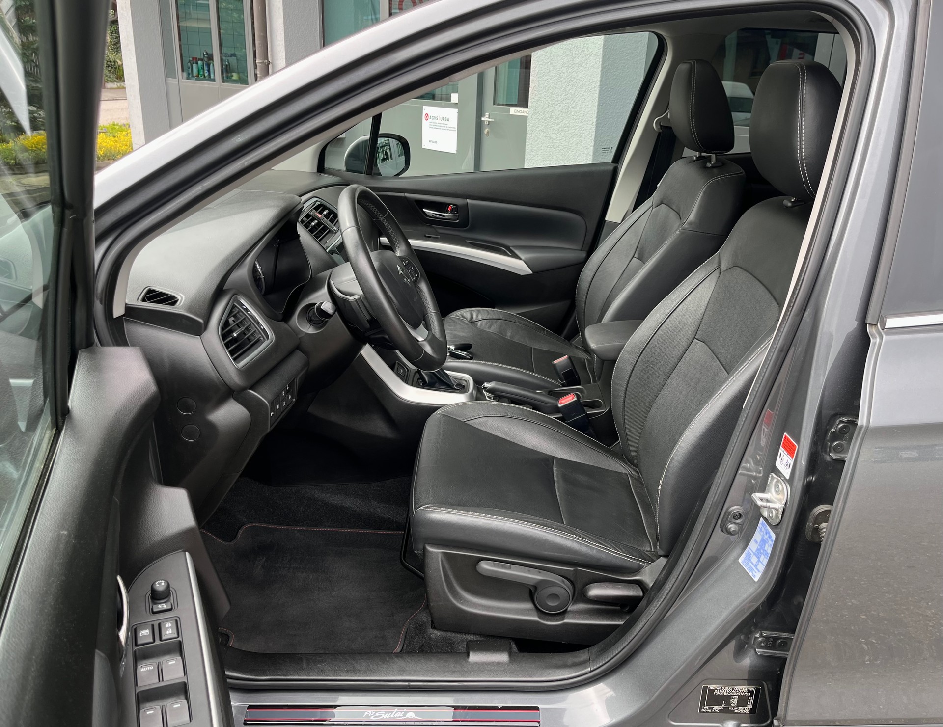 SUZUKI SX4 S-Cross 1.4 16V Piz Sulai Top 4WD Automatic-image-8
