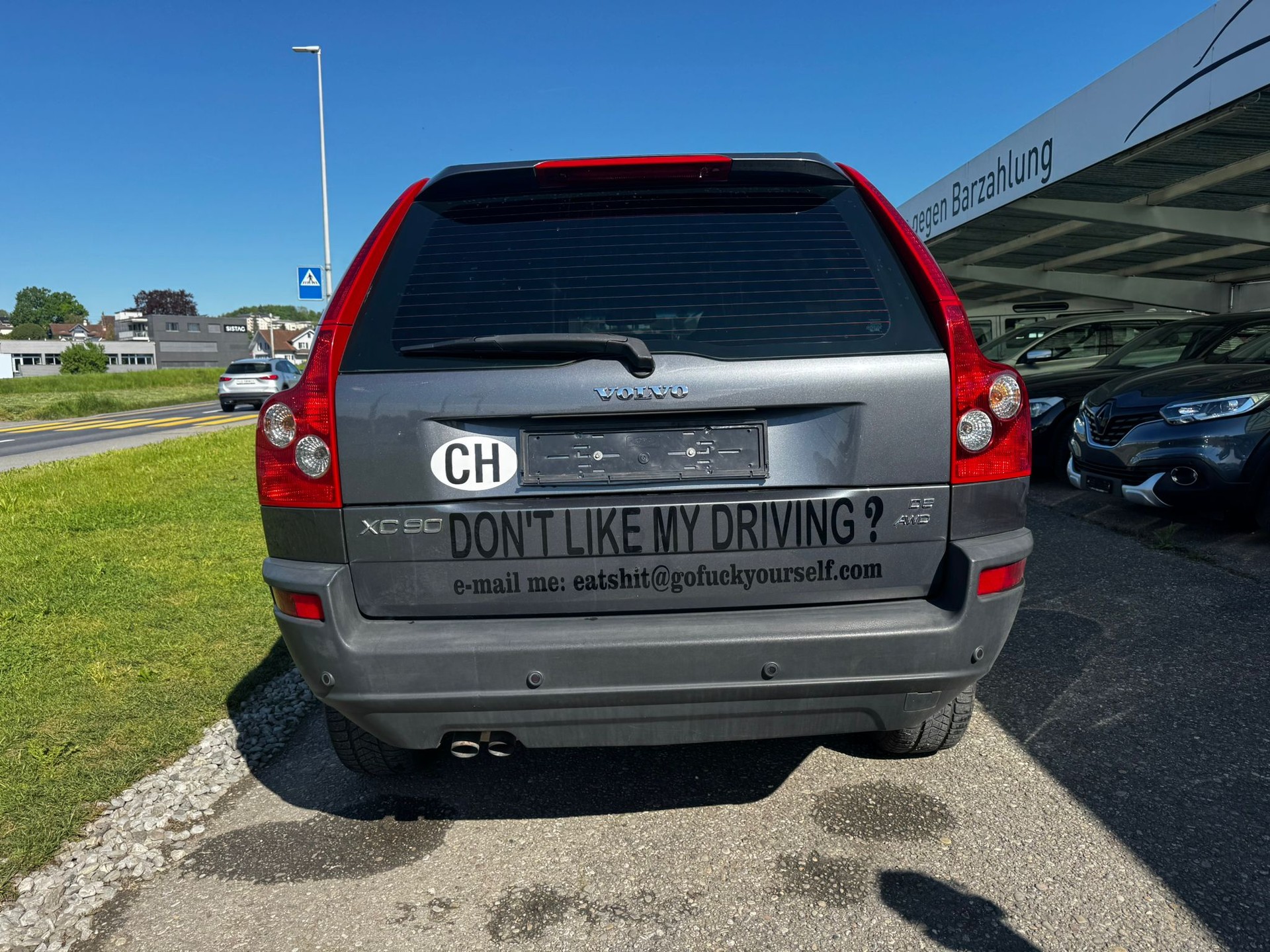 VOLVO XC90 D5 AWD Momentum-image-5