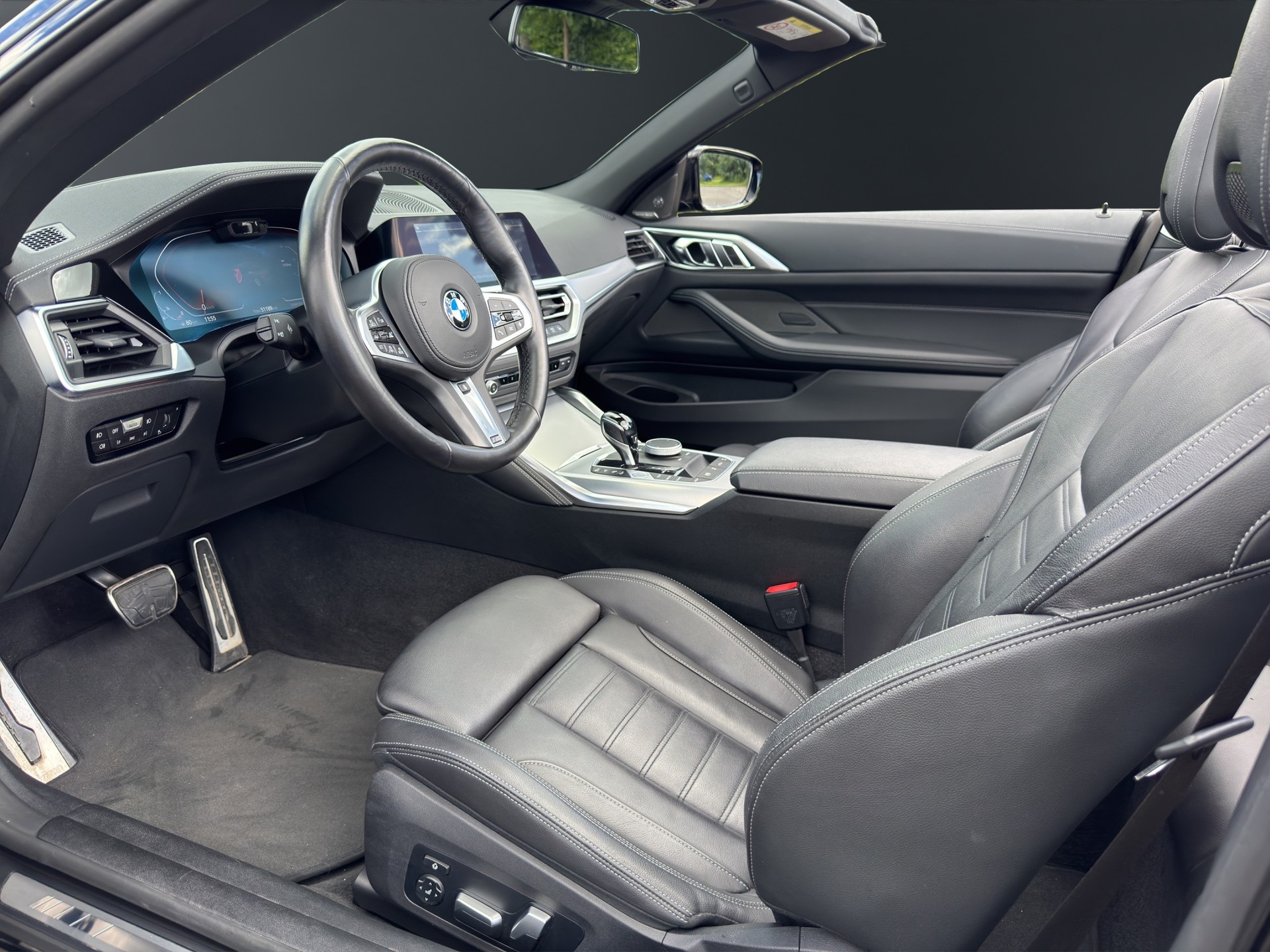 BMW 430i Cabriolet M Sport Steptronic-image-8