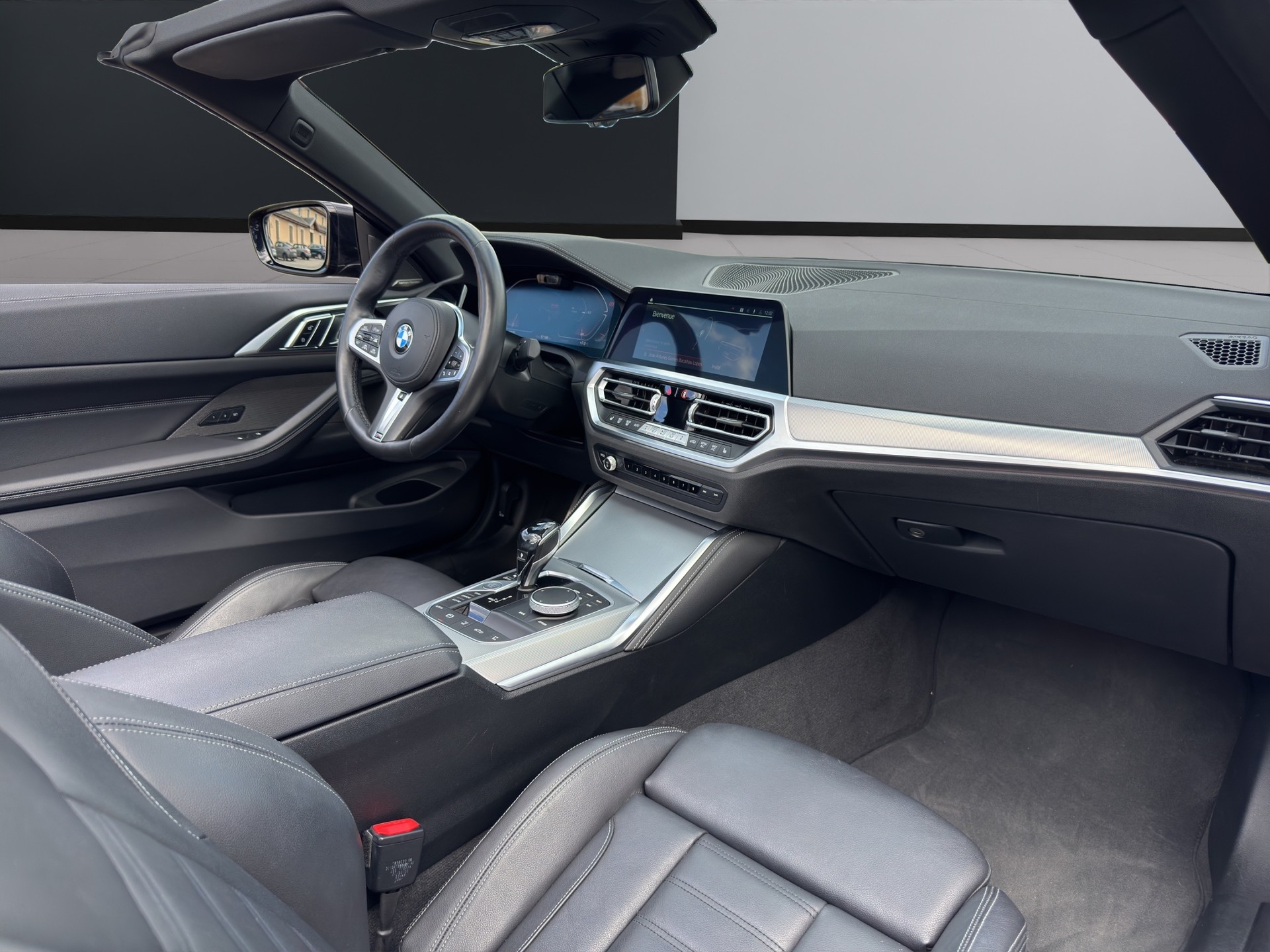 BMW 430i Cabriolet M Sport Steptronic-image-13