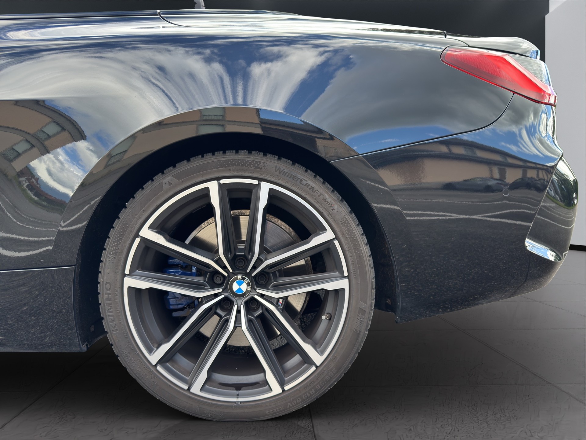 BMW 430i Cabriolet M Sport Steptronic-image-18