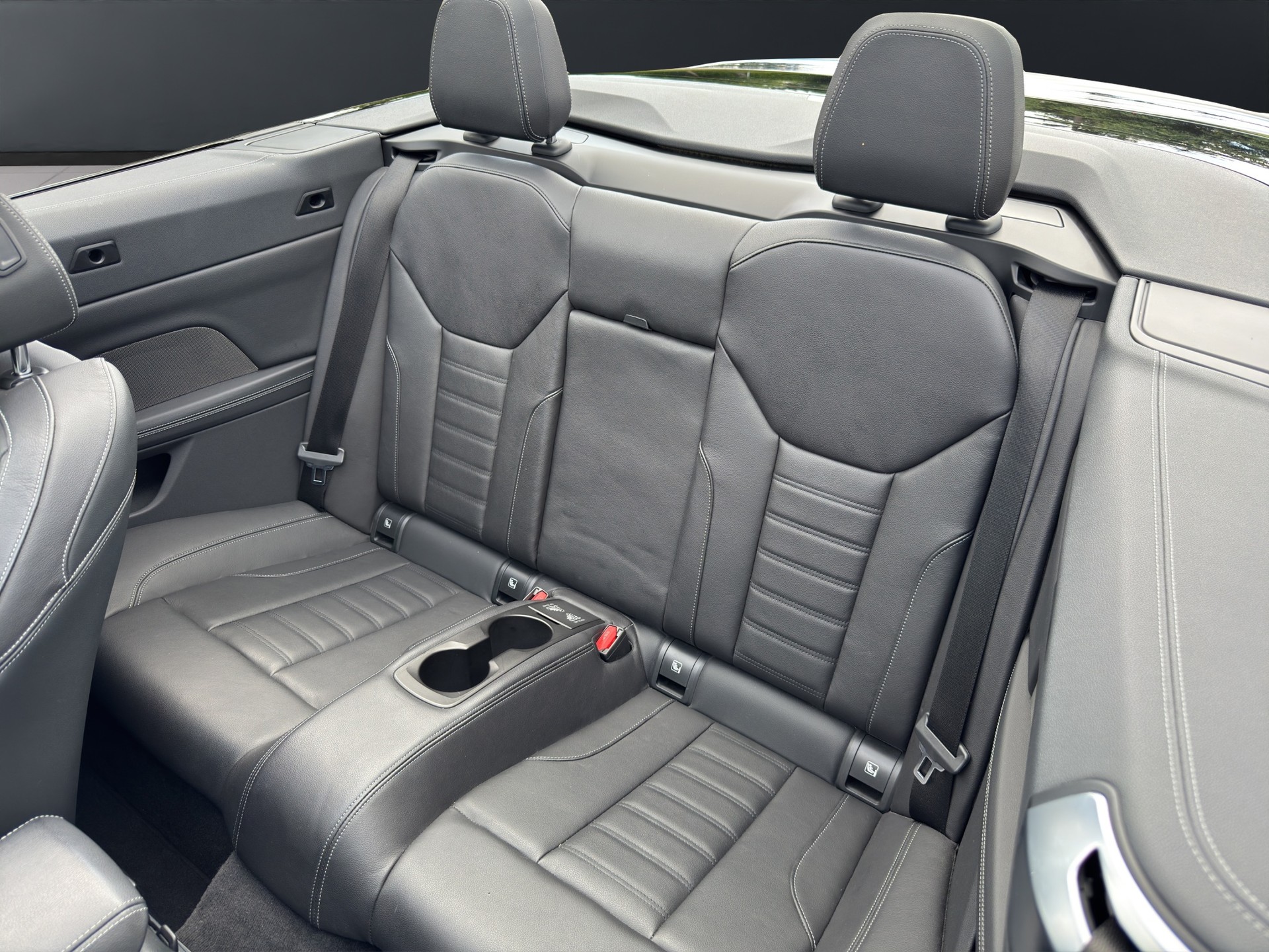 BMW 430i Cabriolet M Sport Steptronic-image-10