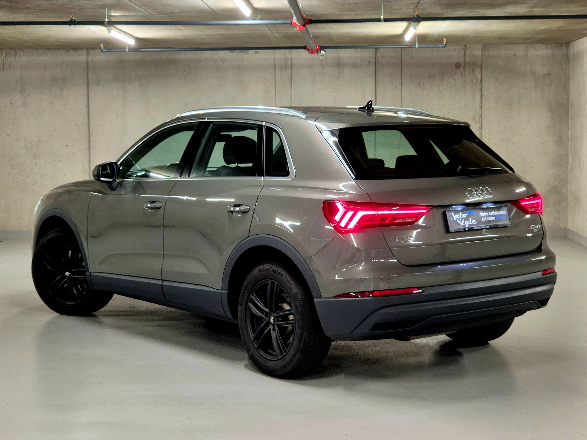 AUDI Q3 40 TDI Attraction quattro S-tronic-image-5