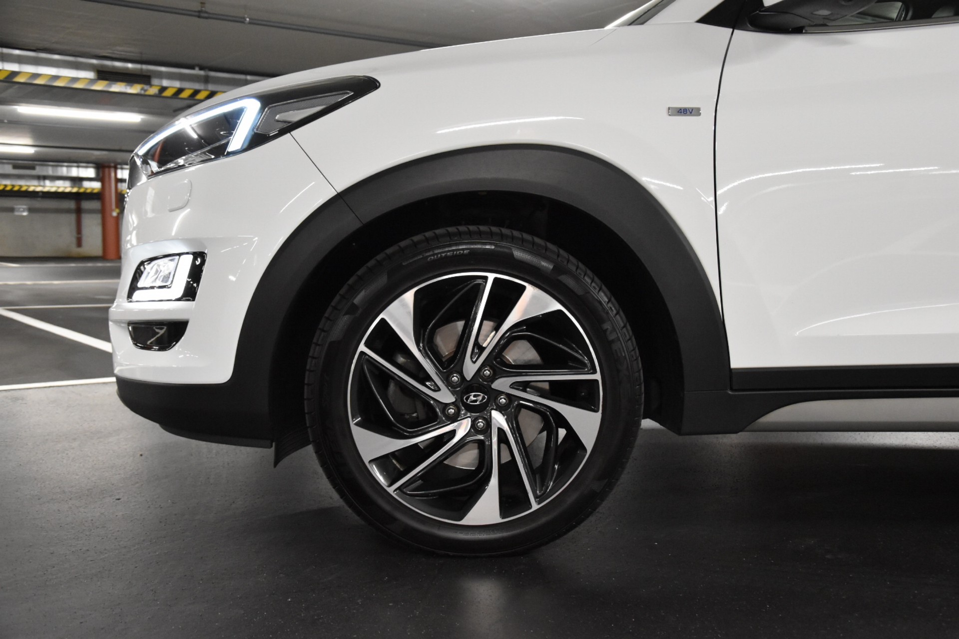 HYUNDAI Tucson 2.0 CRDI Vertex Mild Hybrid 4WD Automatic-showroom-element-2