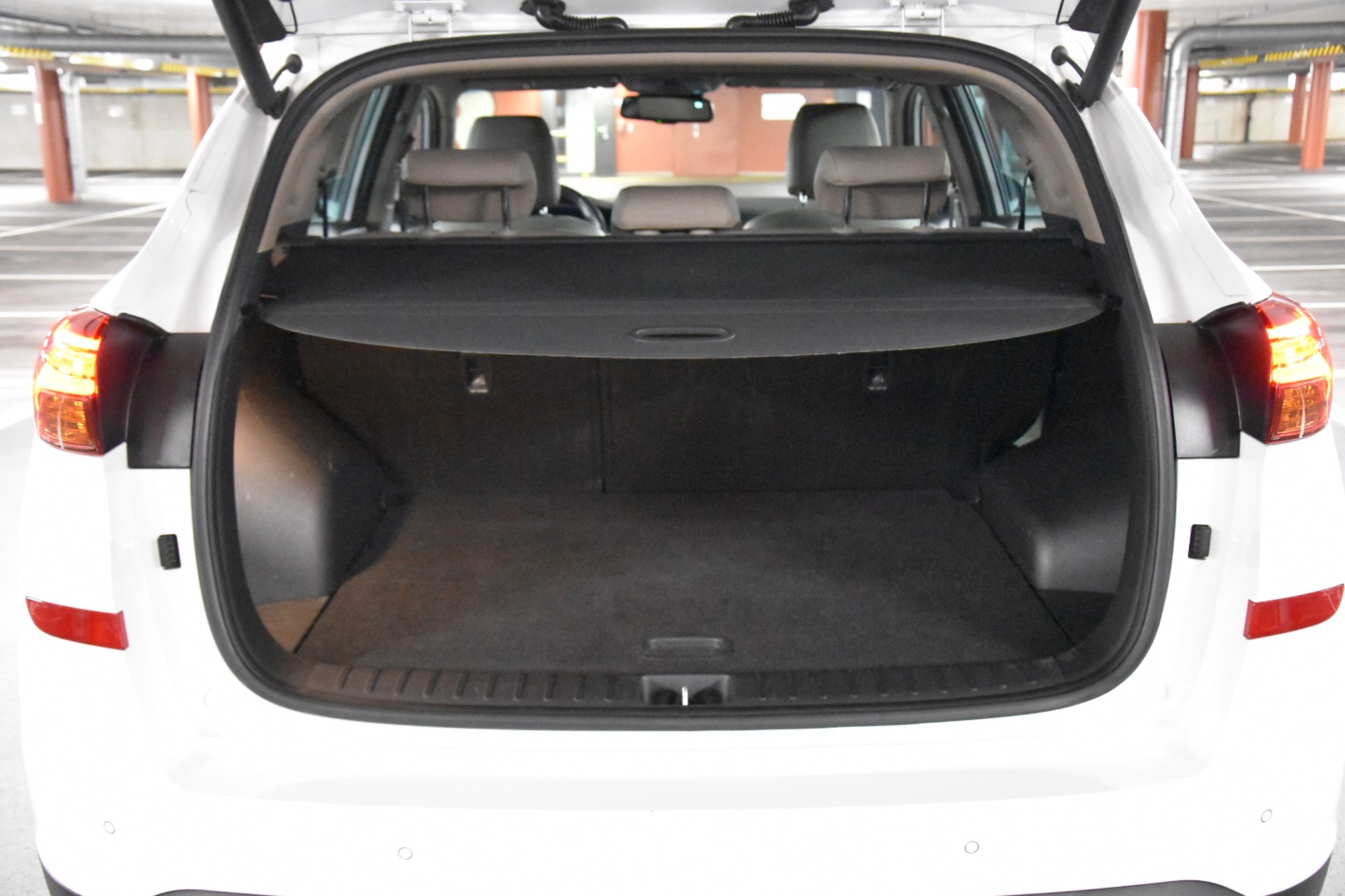 HYUNDAI Tucson 2.0 CRDI Vertex Mild Hybrid 4WD Automatic-image-8