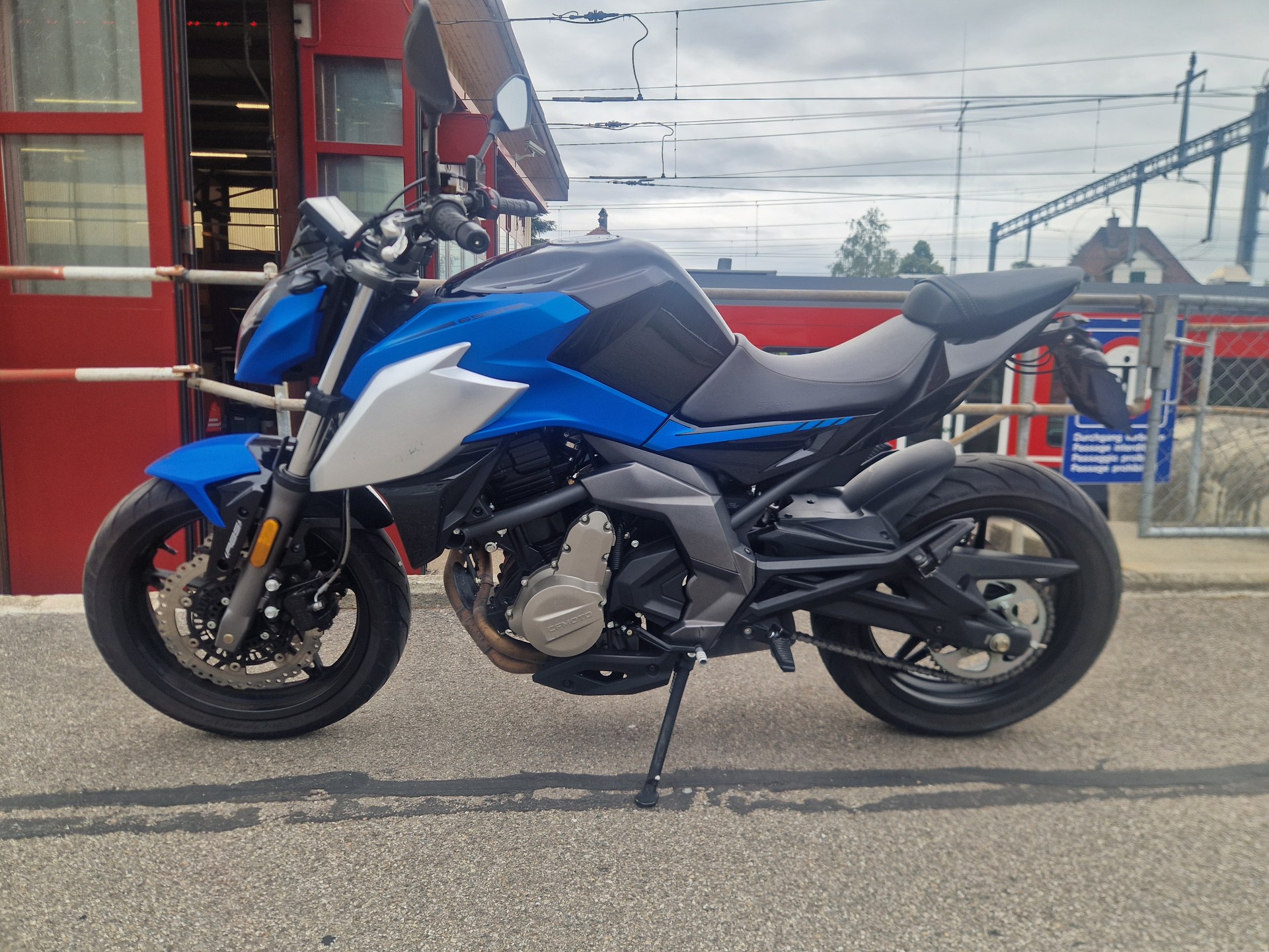 CF MOTO 650 NK (35kW)-image-3