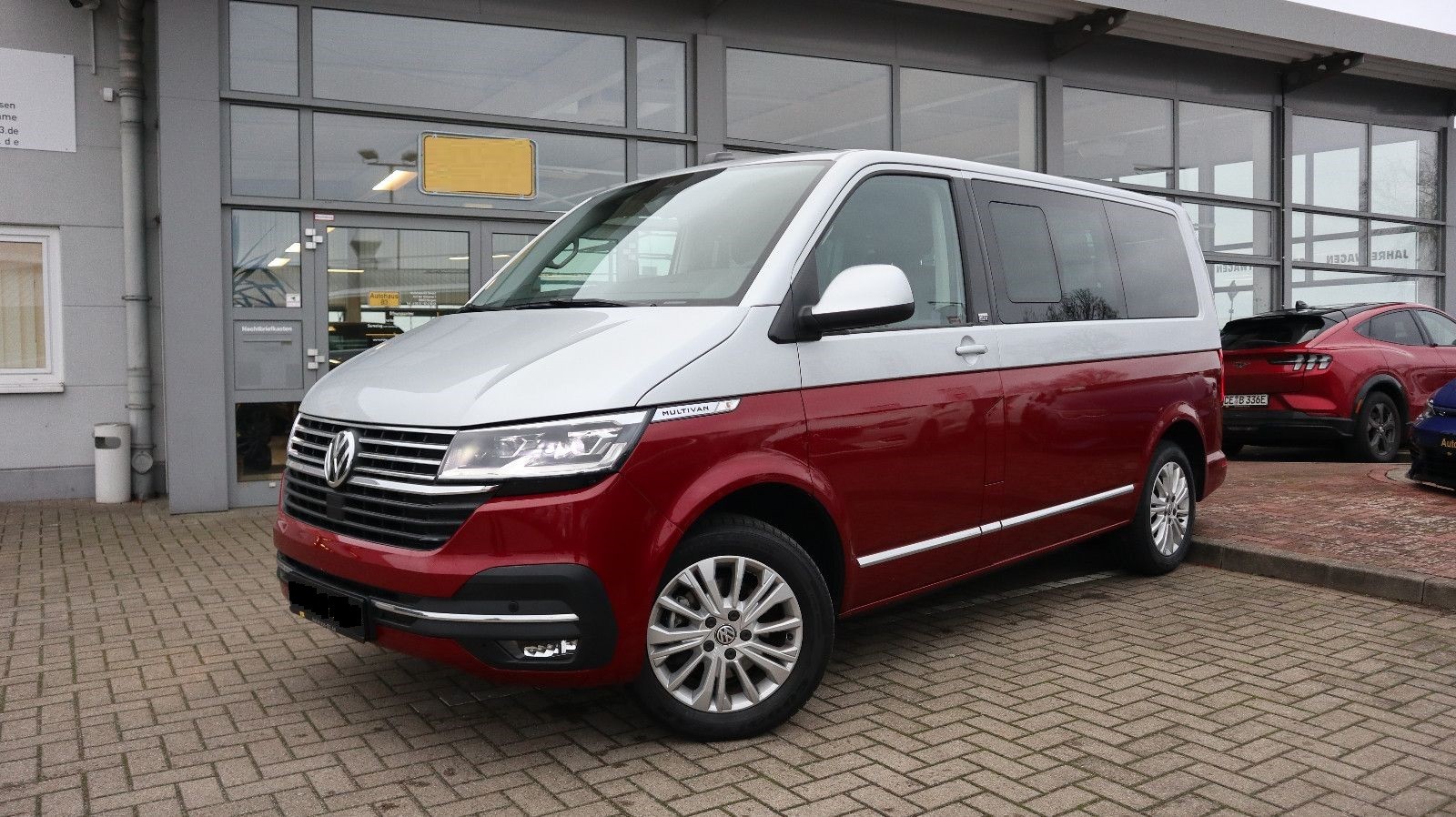 VW T6.1 Multivan 2.0 TDI Generation Six DSG-showroom-element-1