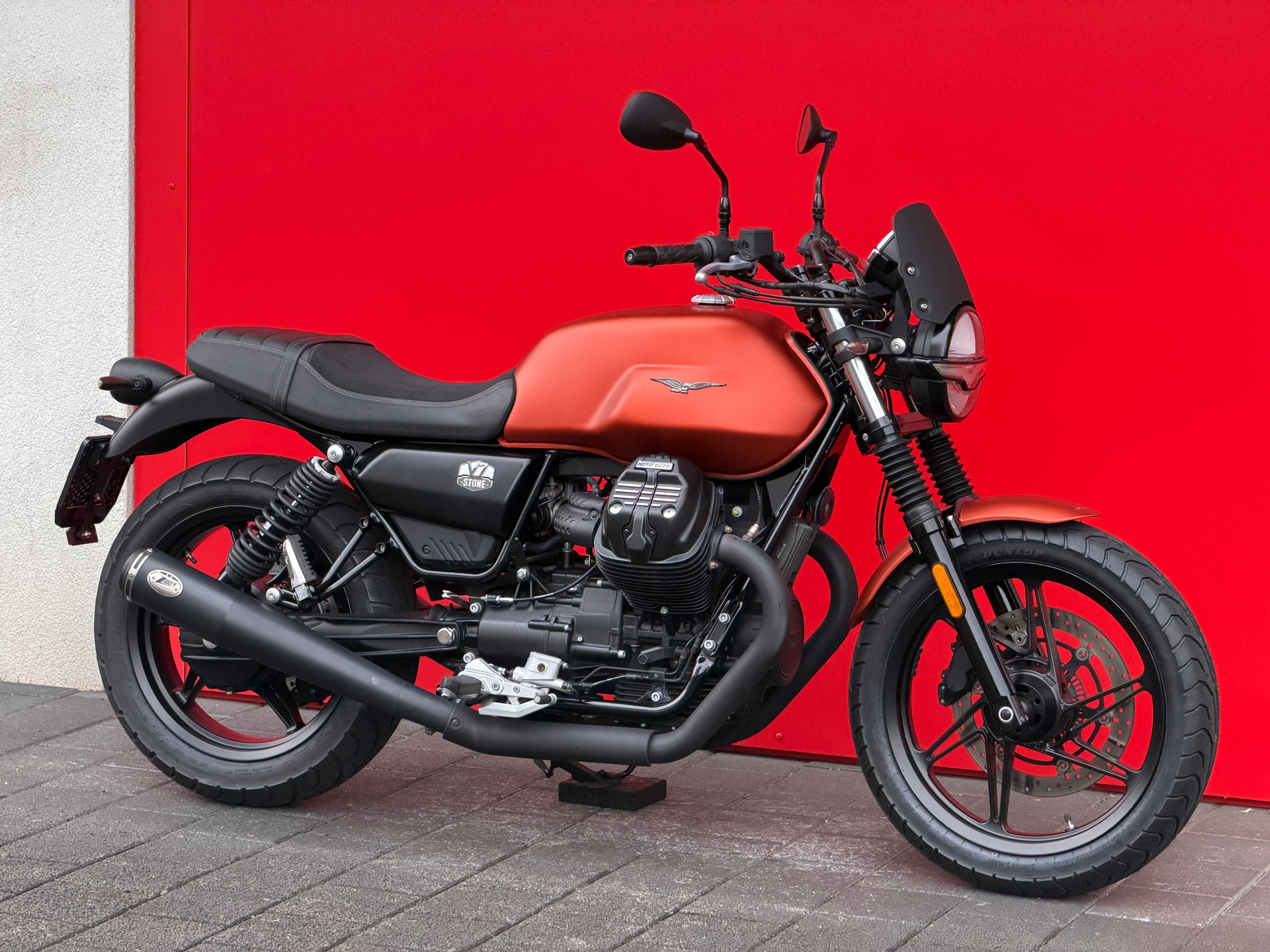 MOTO GUZZI V7 IV 850 Stone-image-11