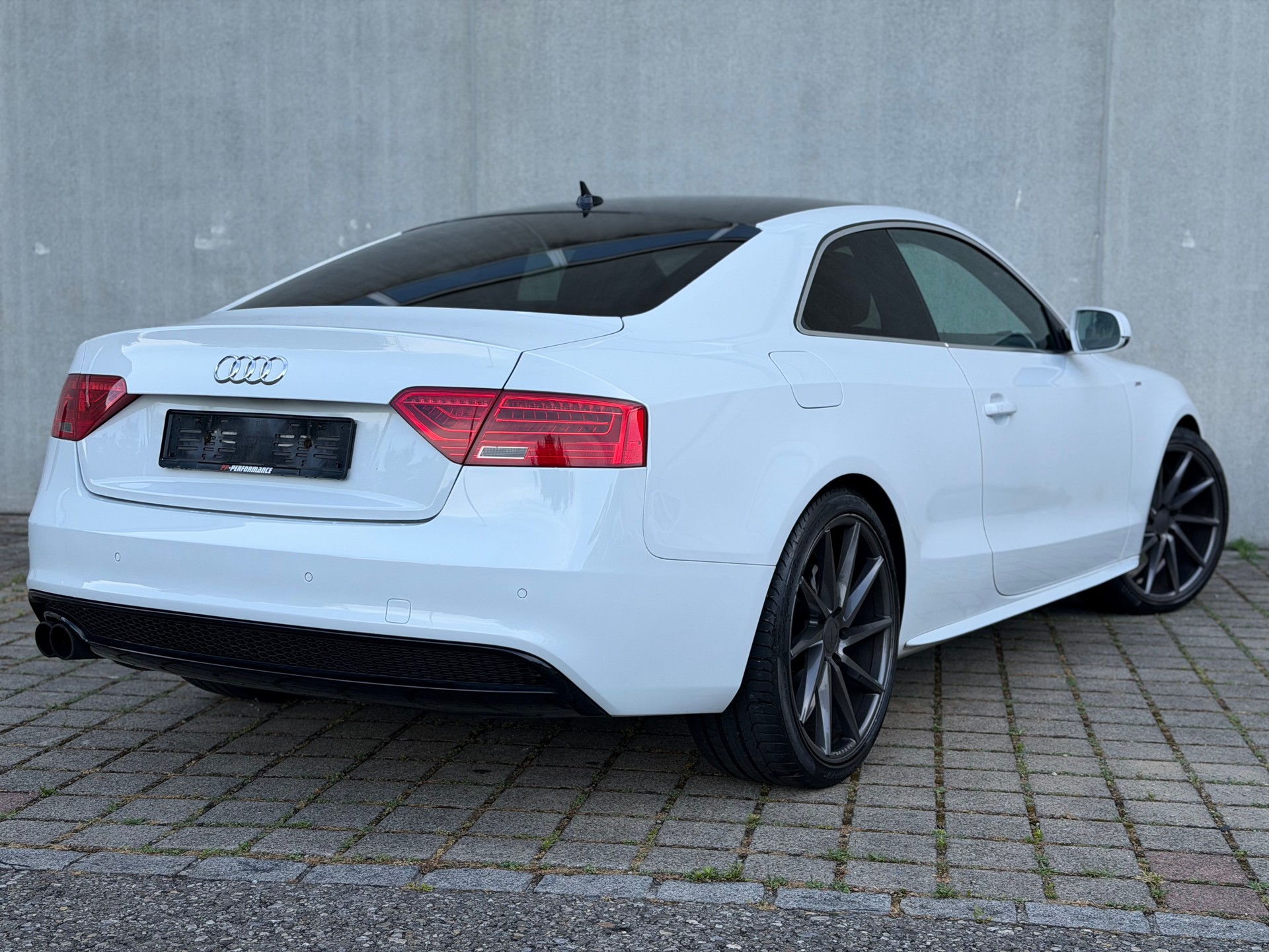 AUDI A5 Coupé 2.0 TFSI quattro S-tronic-image-5