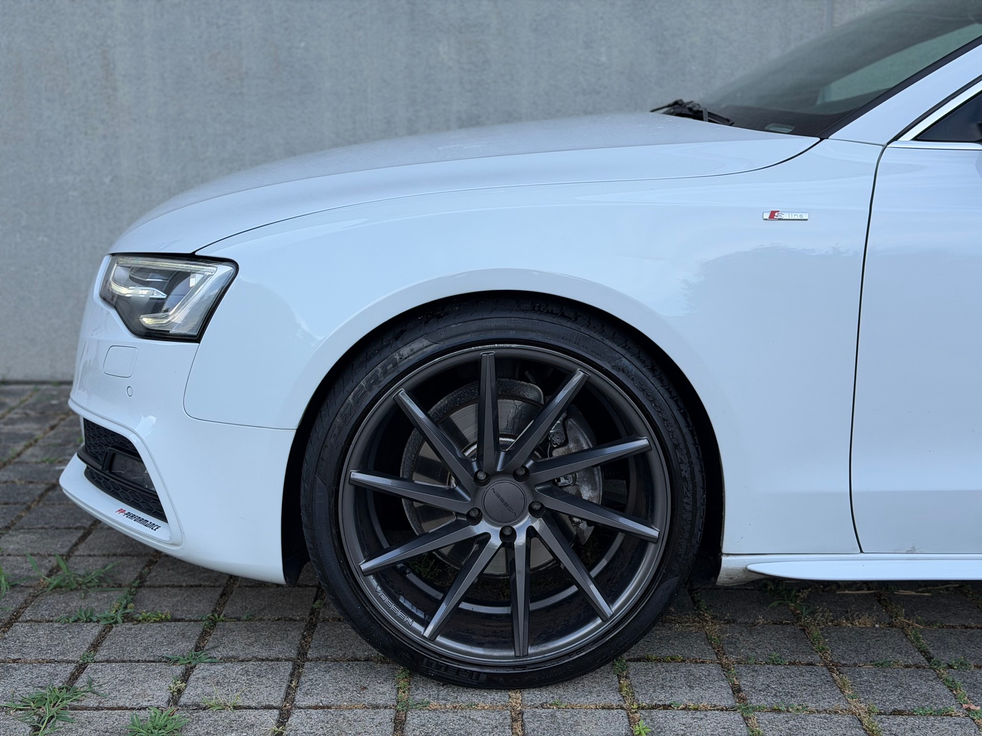 AUDI A5 Coupé 2.0 TFSI quattro S-tronic-showroom-element-3