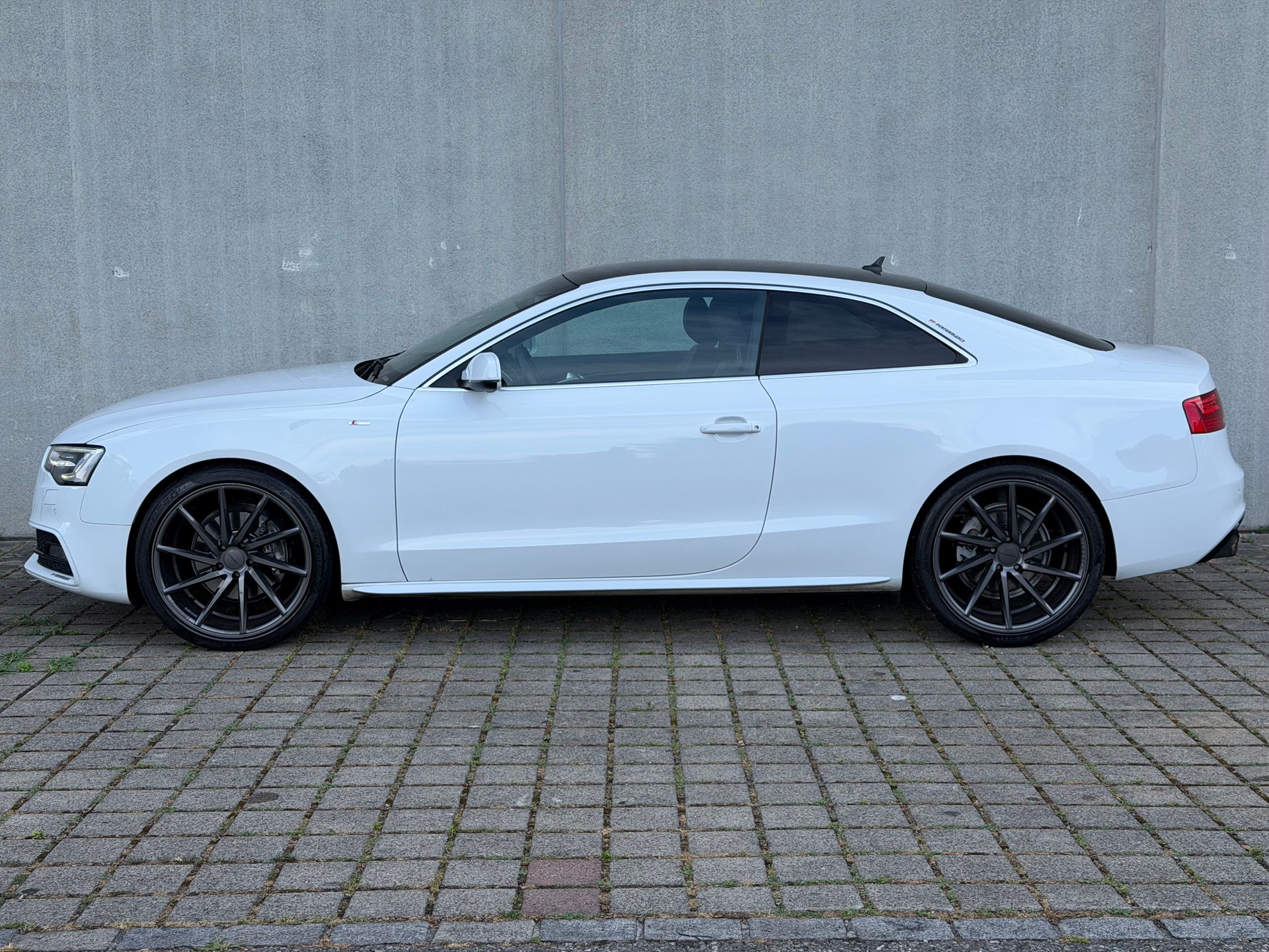 AUDI A5 Coupé 2.0 TFSI quattro S-tronic-showroom-element-2