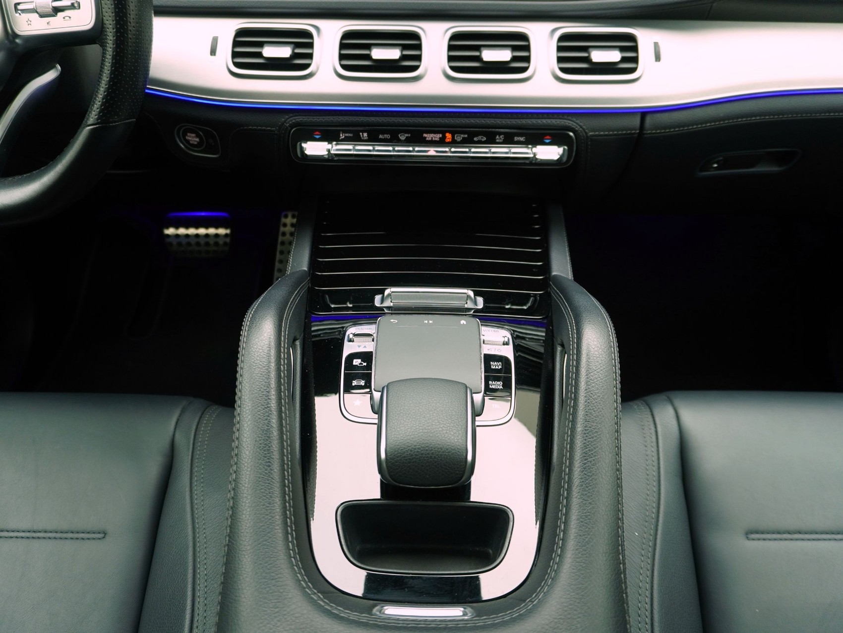 MERCEDES-BENZ GLE-Klasse GLE 350 d AMG Line 4matic-image-14