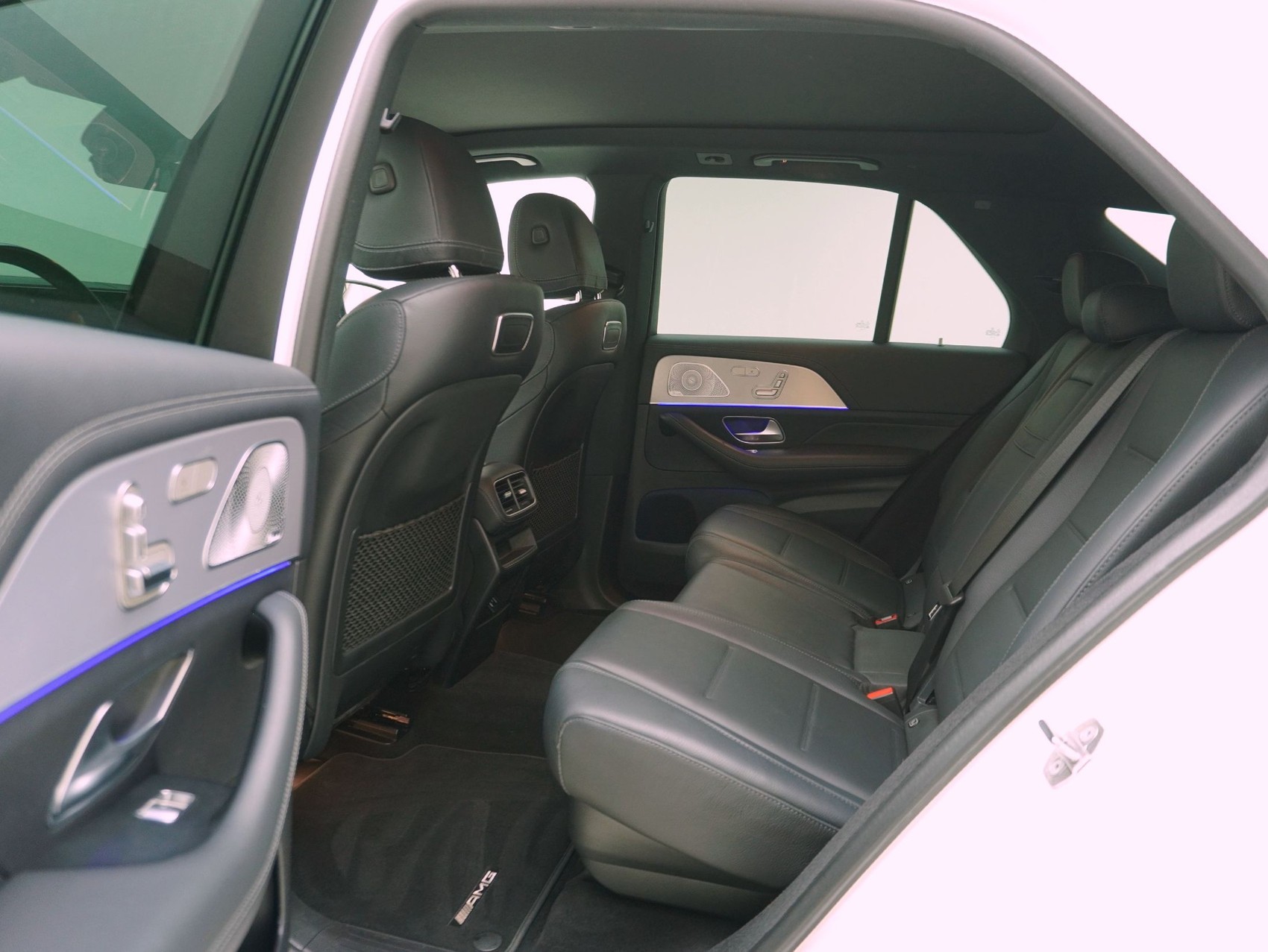 MERCEDES-BENZ GLE-Klasse GLE 350 d AMG Line 4matic-image-12