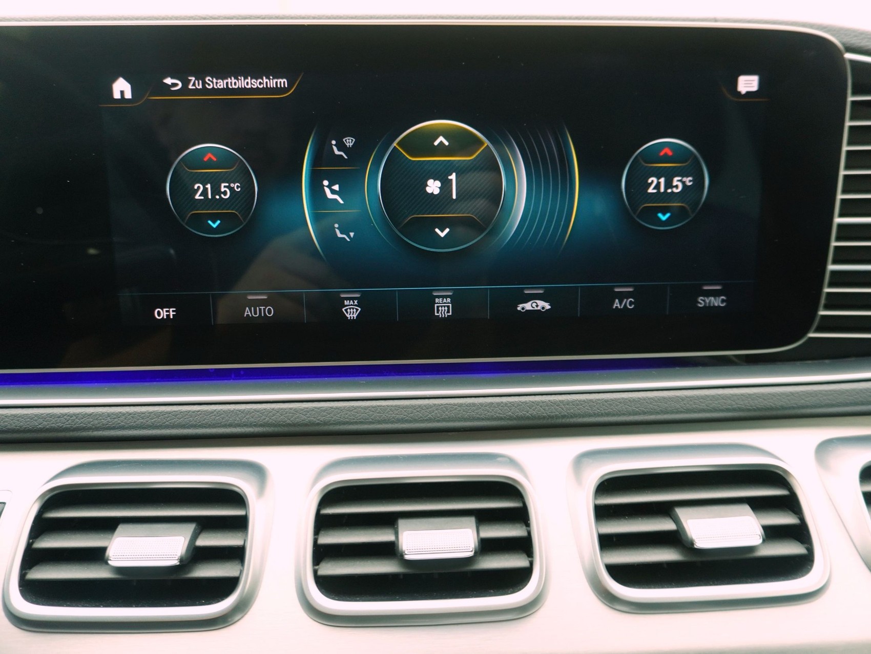 MERCEDES-BENZ GLE-Klasse GLE 350 d AMG Line 4matic-image-23