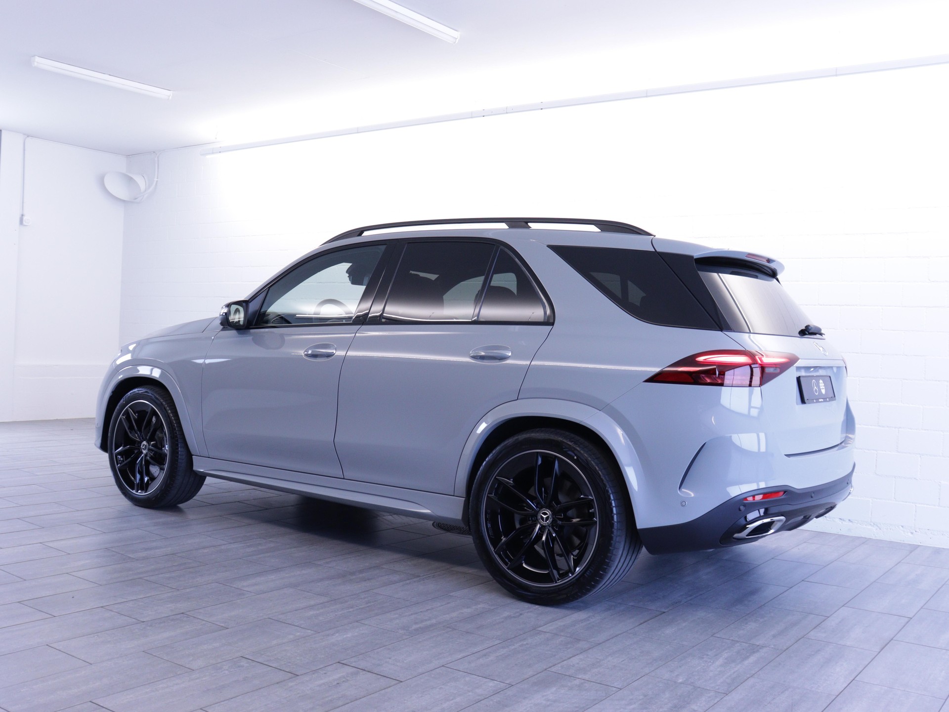 MERCEDES-BENZ GLE 450 d AMG Line 4matic-showroom-element-2