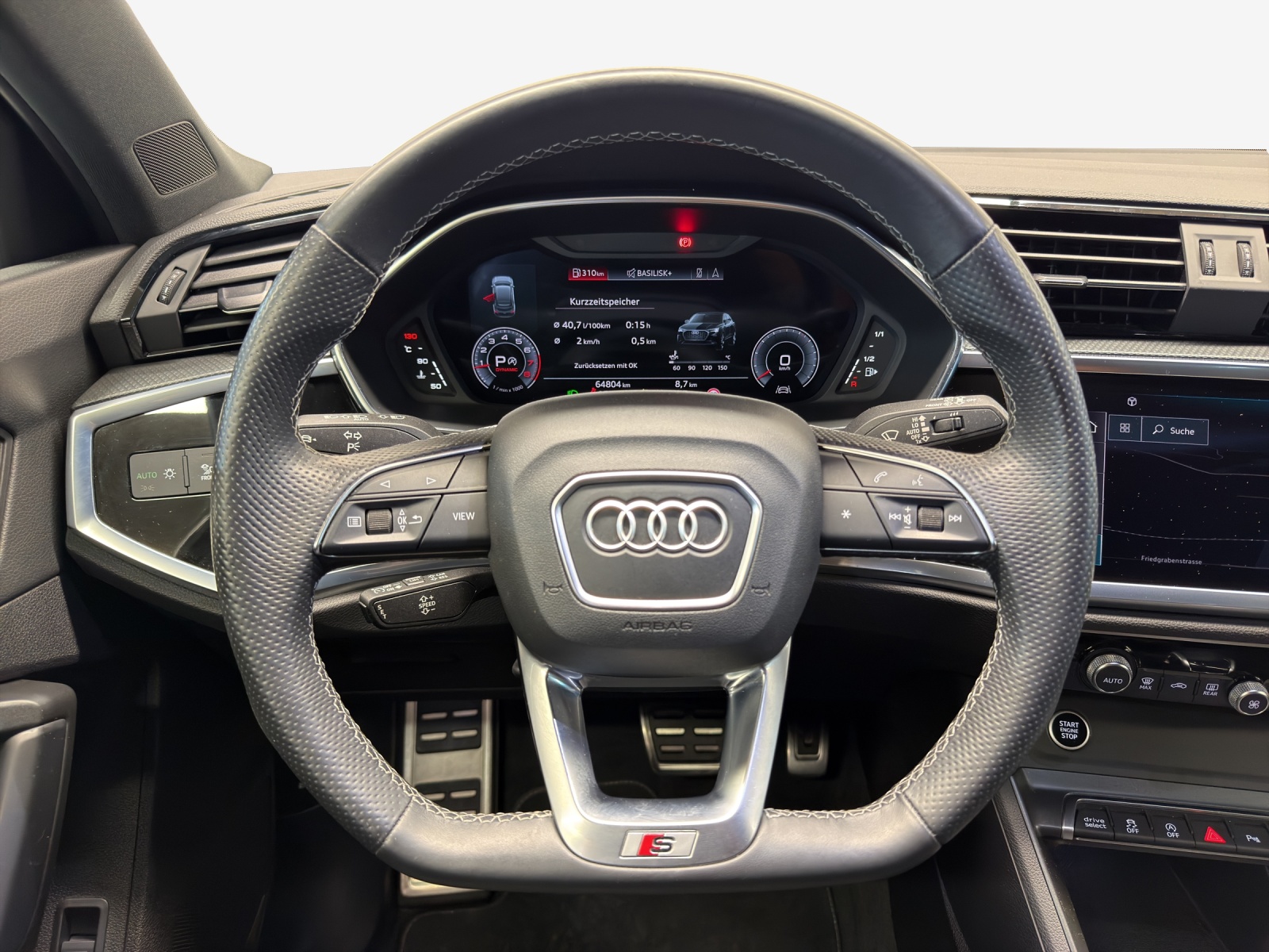 AUDI Q3 Sportback 45 TFSI S line quattro S-tronic-image-9