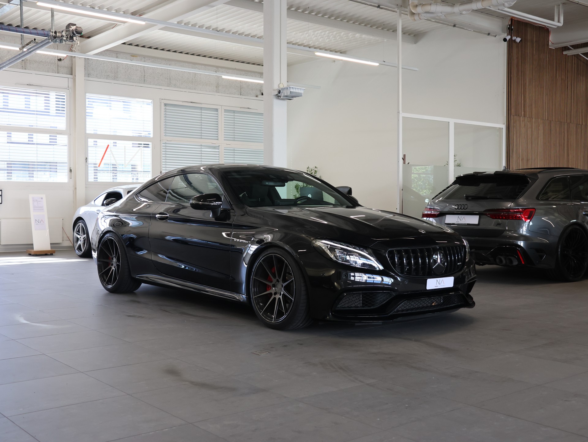 MERCEDES-BENZ C 63 S AMG Speedshift *Ohne OPF* *Performance Auspuff* *Burmester*-showroom-element-1