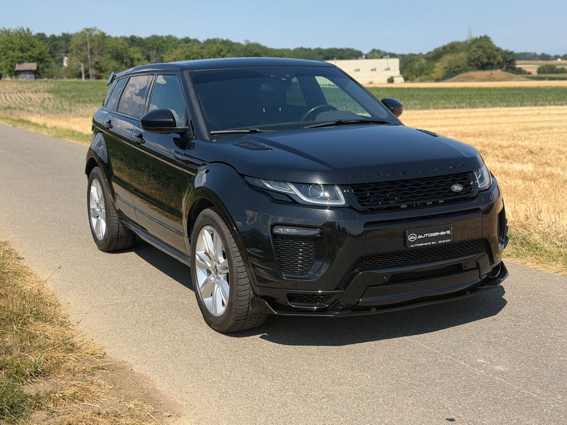 LAND ROVER Range Rover Evoque 2.0 TD4 HSE Dynamic AT9-image-4