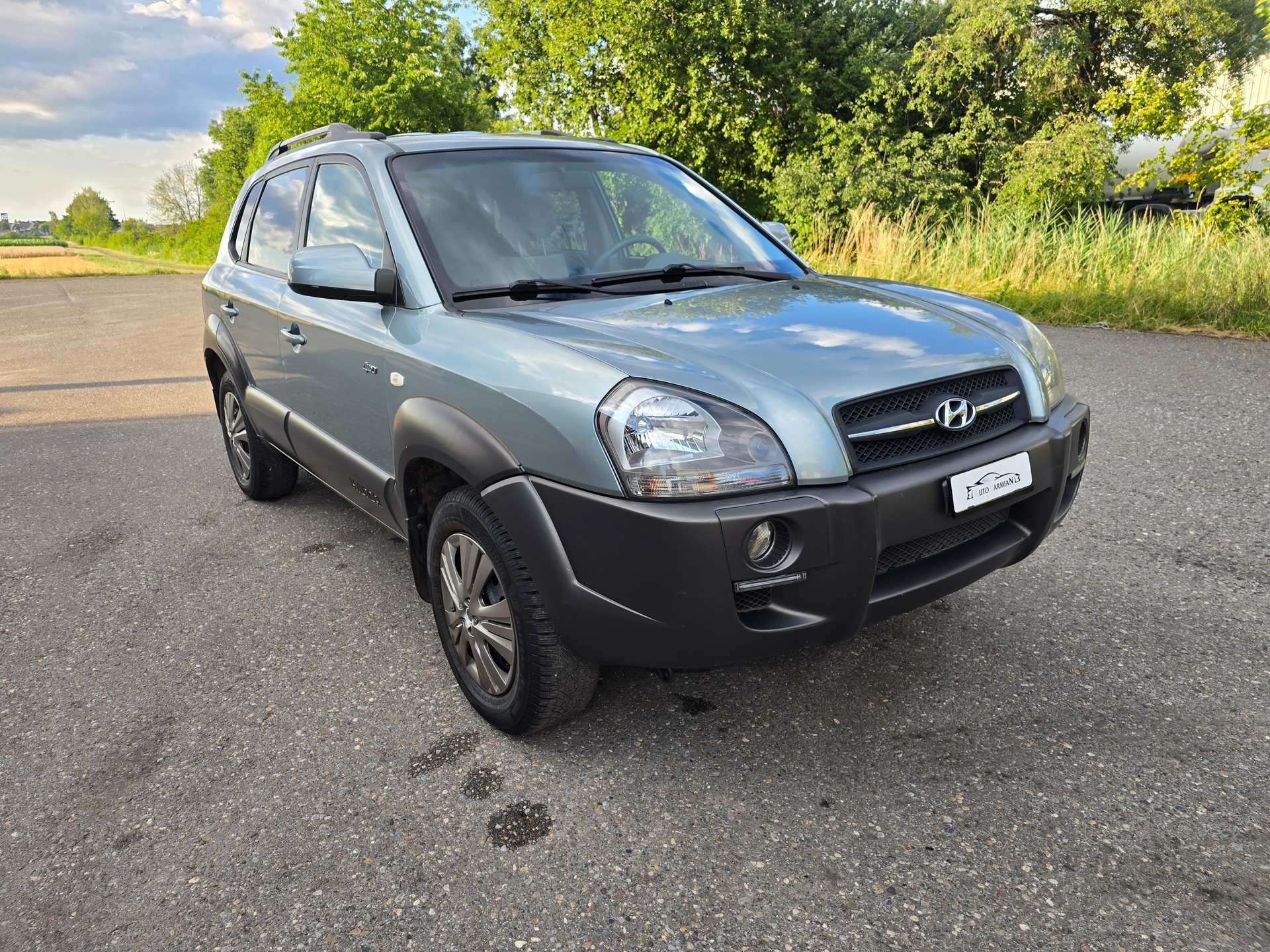HYUNDAI Tucson 2.0 16V GLS 4WD-showroom-element-1