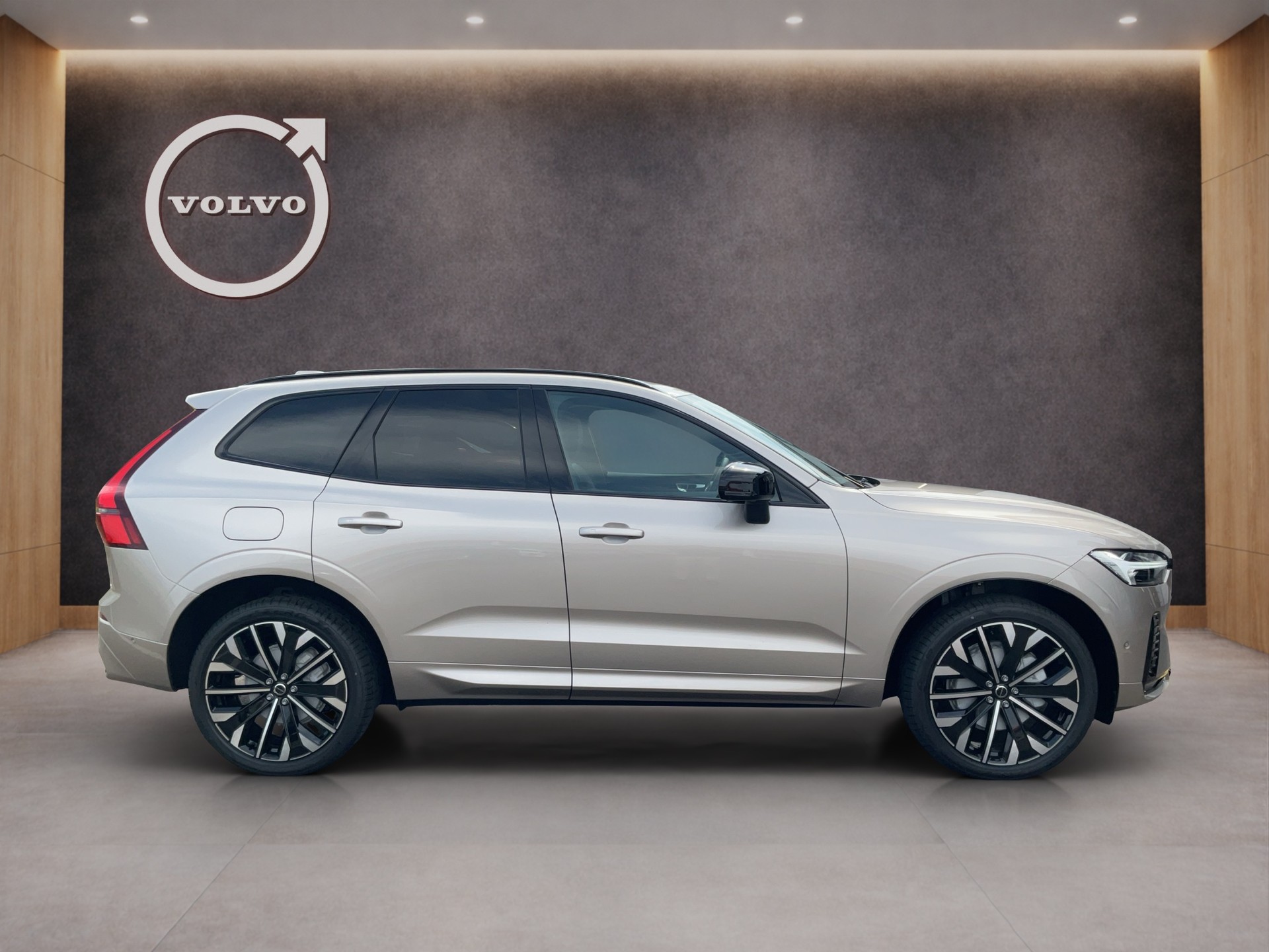 VOLVO XC60 2.0 B5 MH Ultra Dark AWD-image-6