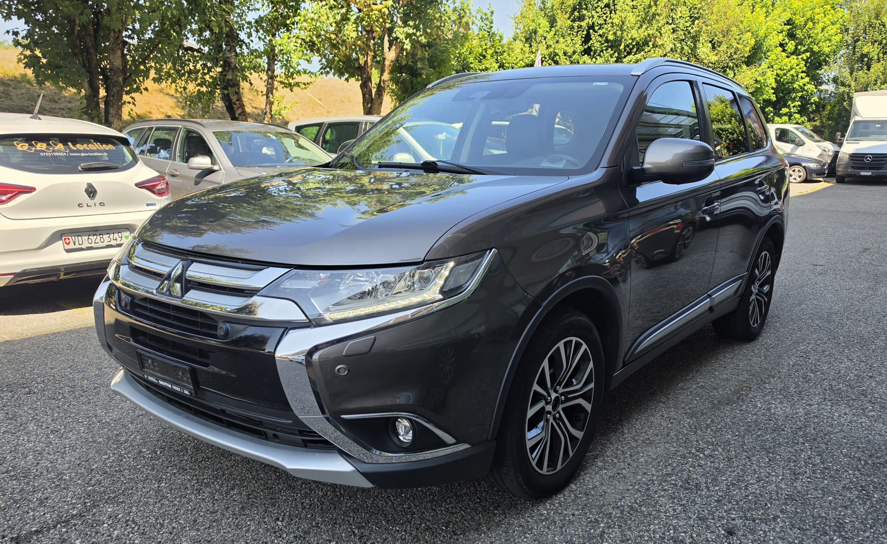 MITSUBISHI Outlander 2.2 DID Diamond 4WD Automatic