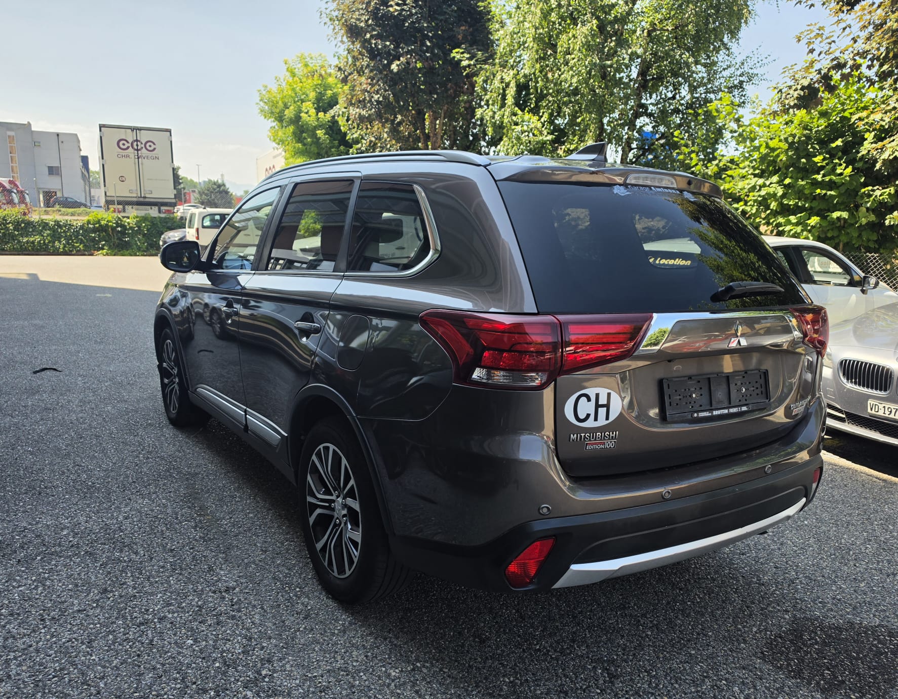 MITSUBISHI Outlander 2.2 DID Diamond 4WD Automatic-image-6