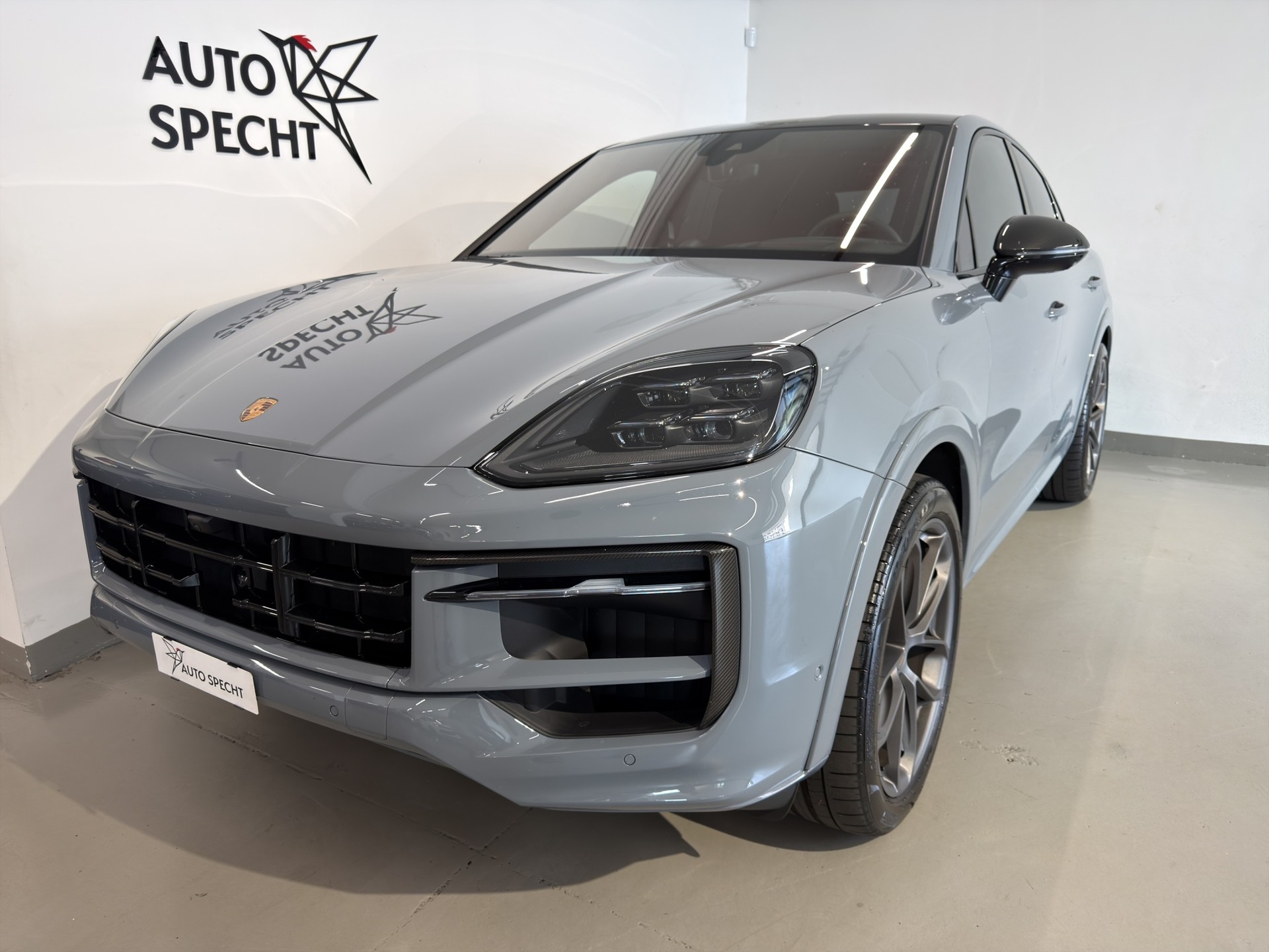 PORSCHE Cayenne Coupé GTS Tiptronic