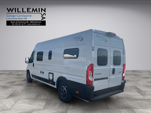 ROADCAR R640 GSR2 AT8-image-2