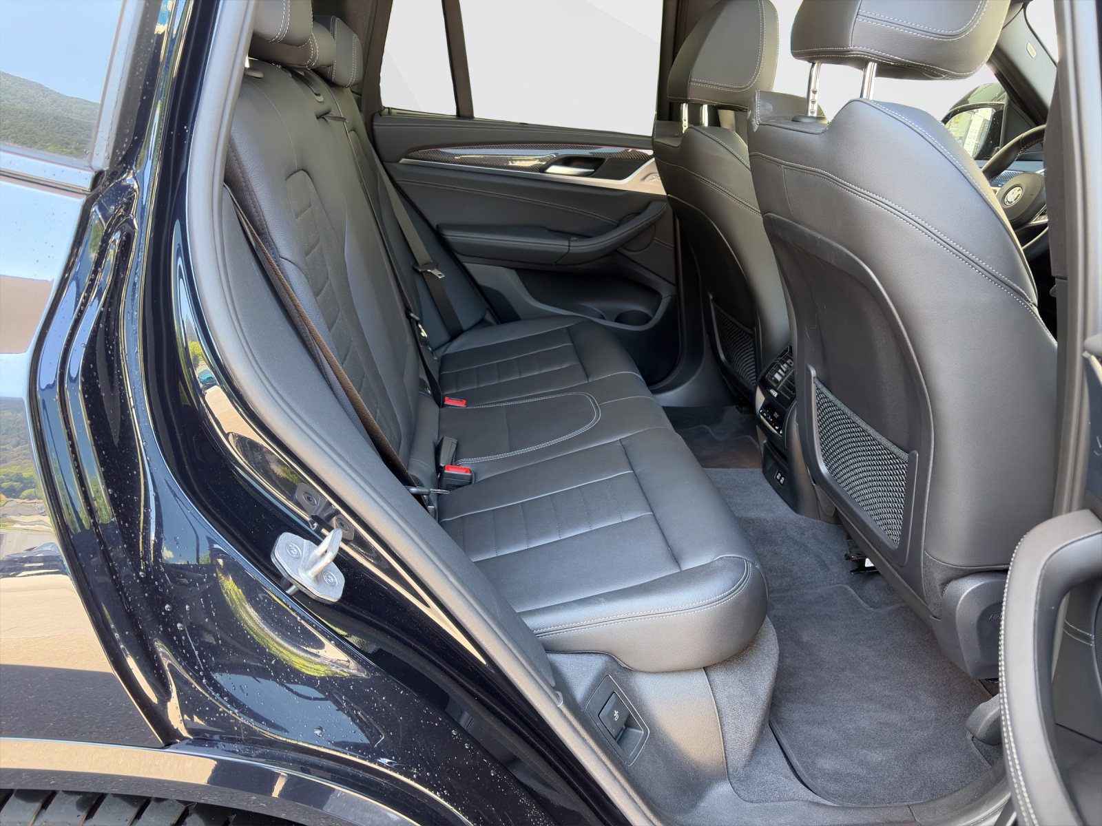 BMW X3 M40i xDrive-image-19