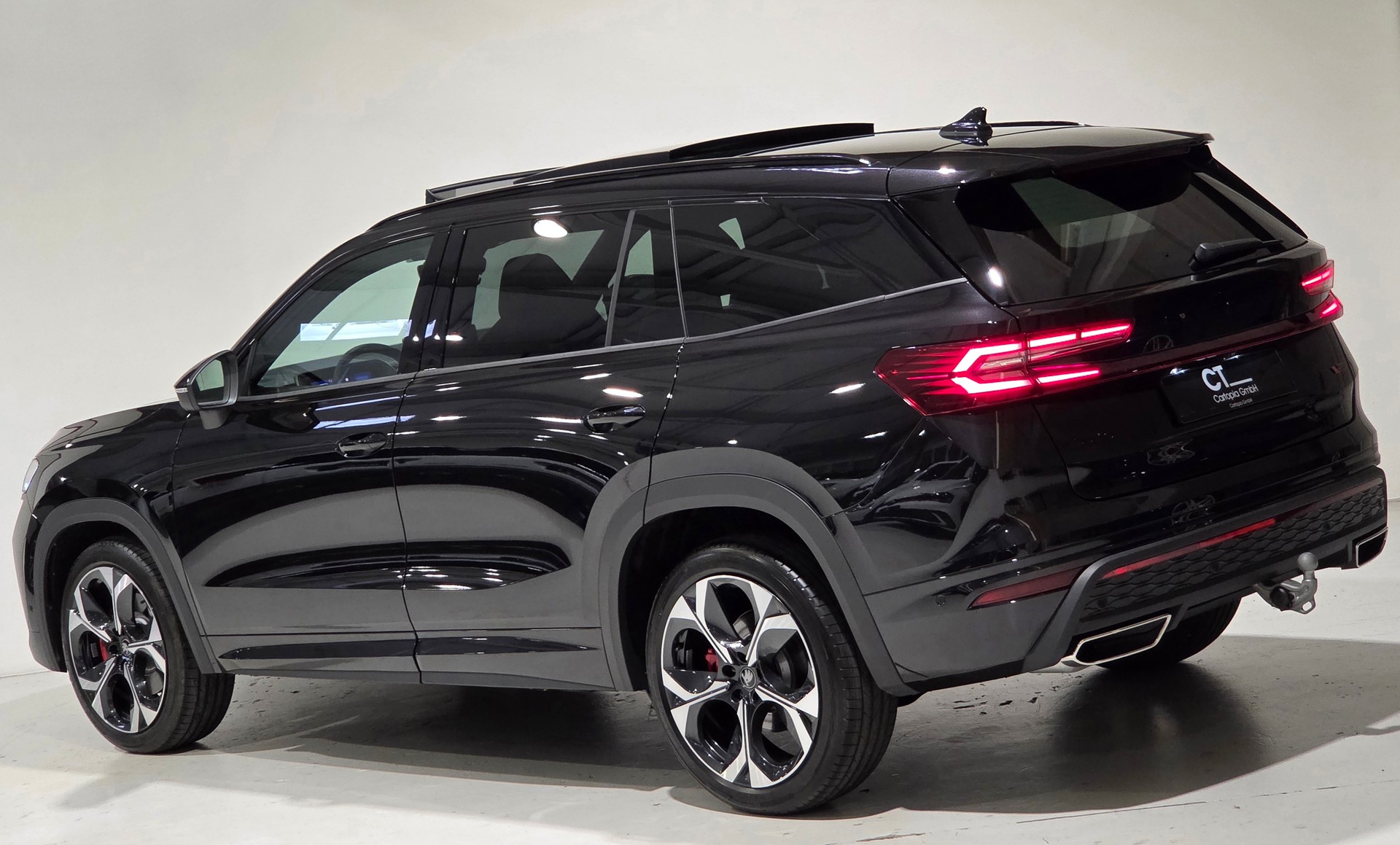 SKODA Kodiaq 2.0 TSI RS 4x4-showroom-element-2