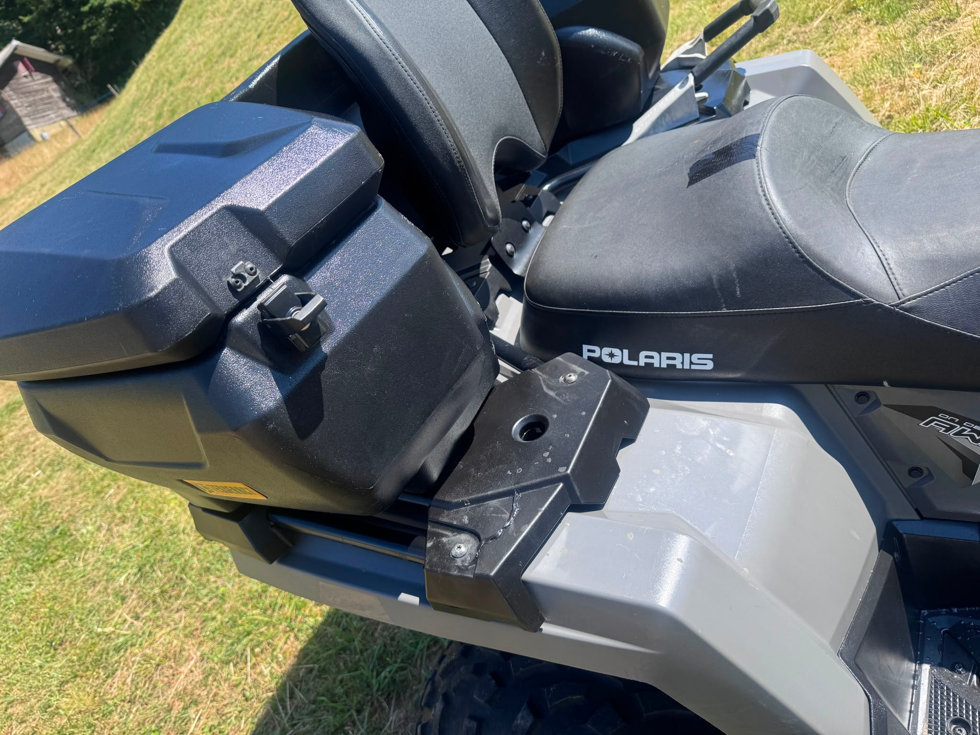 POLARIS Sportsman 570 4x4-image-5