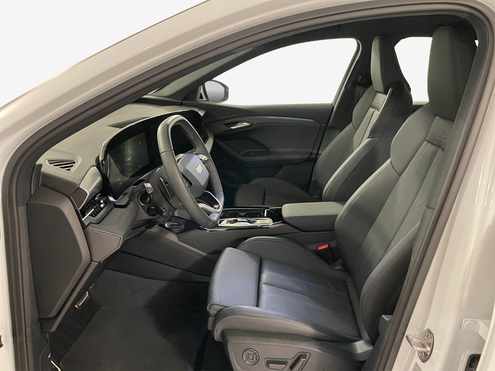 AUDI Q6 e-tron quattro-image-7