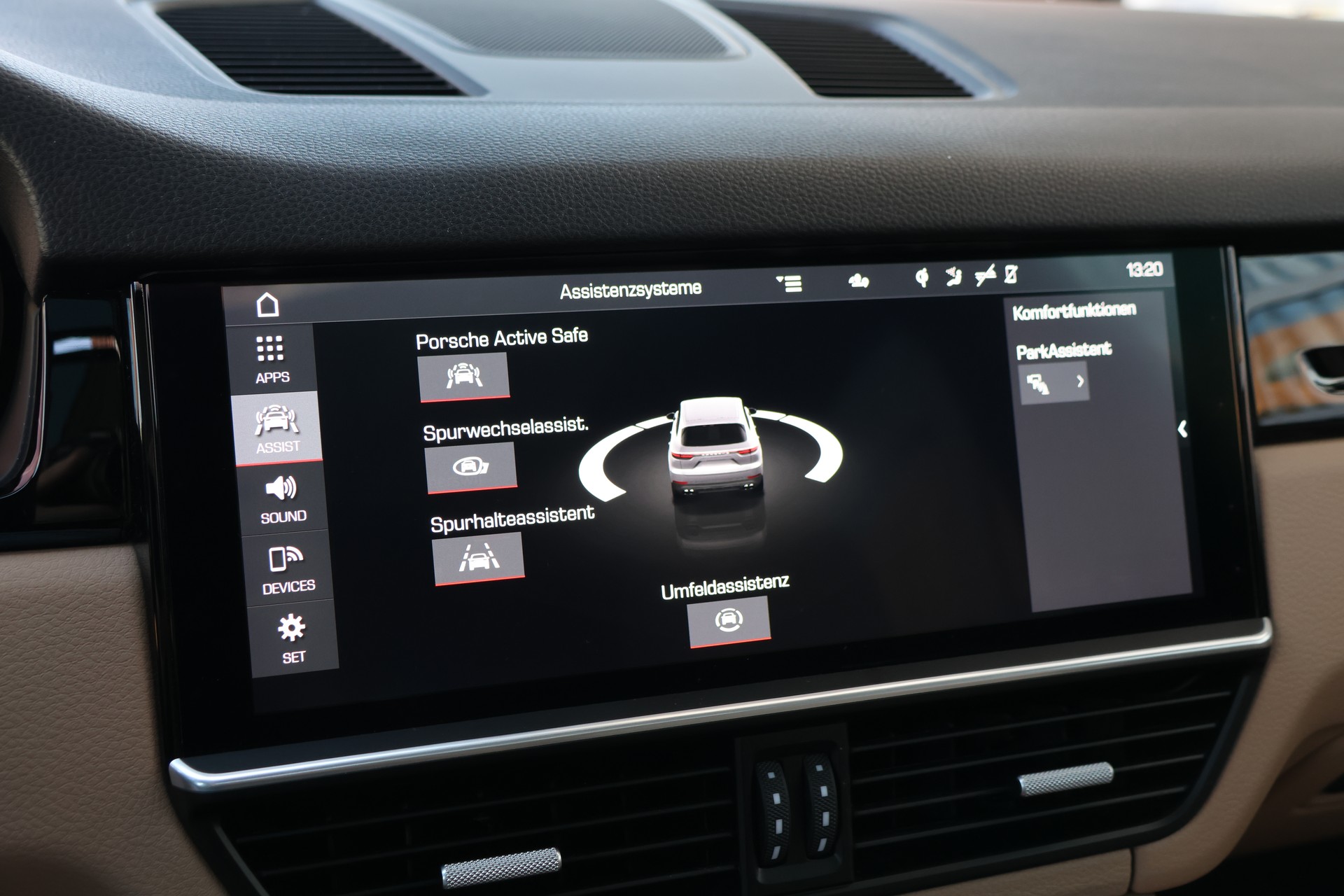 PORSCHE Cayenne (CH)-image-21