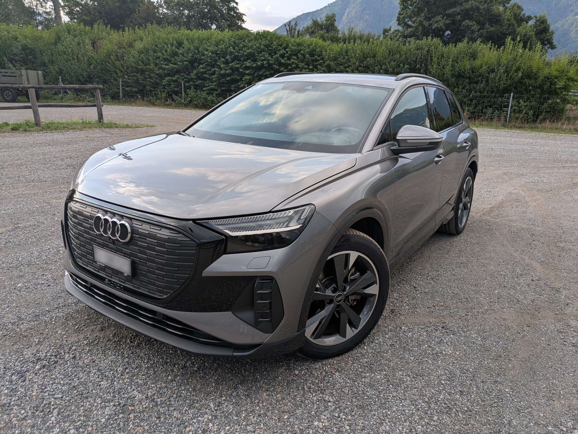 AUDI Q4 e-tron 45 quattro