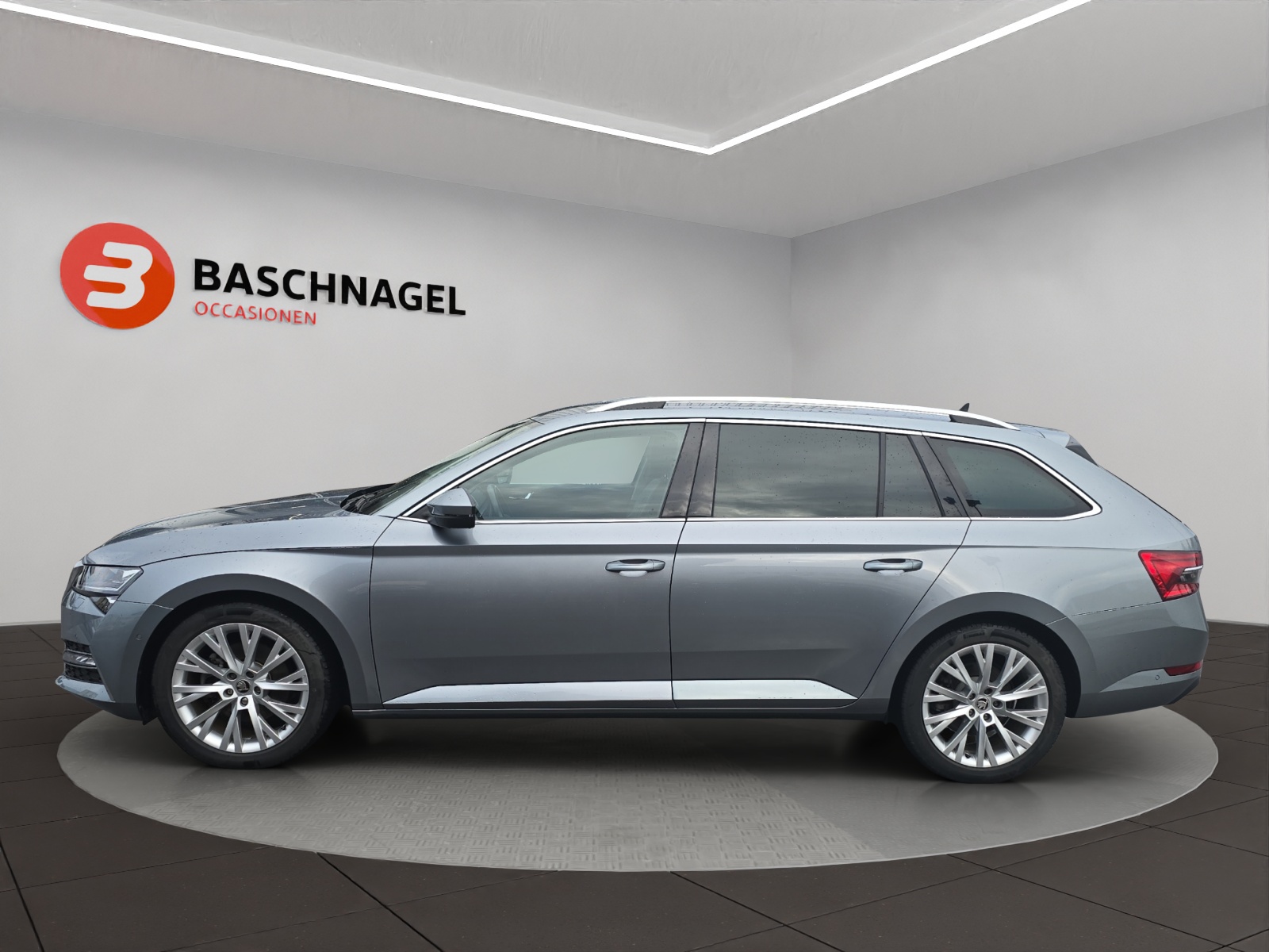 SKODA Superb 1.4 TSI Ambition PHEV DSC-showroom-element-1