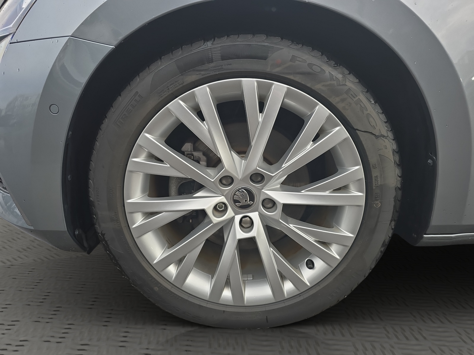 SKODA Superb 1.4 TSI Ambition PHEV DSC-image-12
