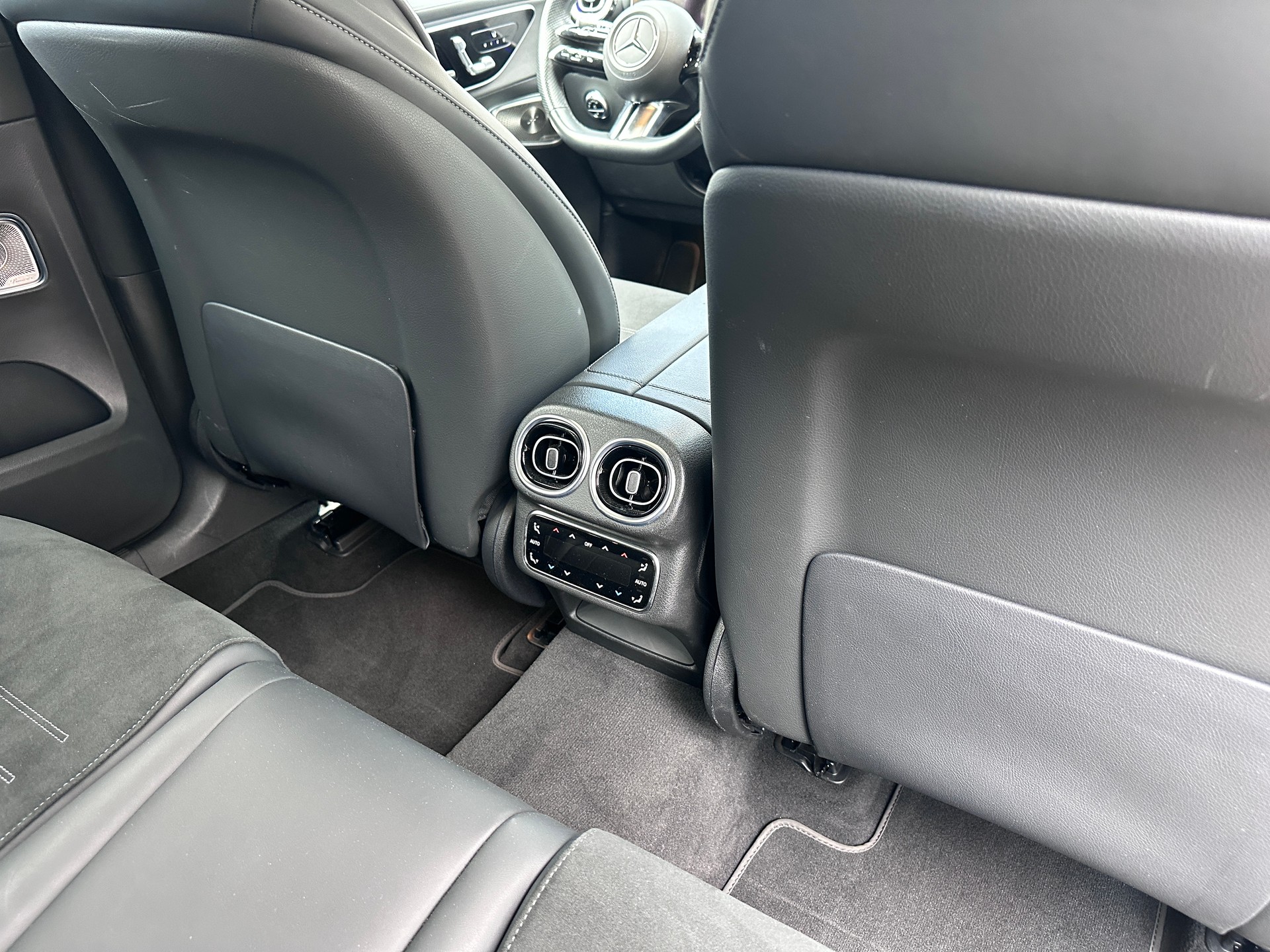 MERCEDES-BENZ GLC 400 e 4Matic 9G-Tronic-image-17