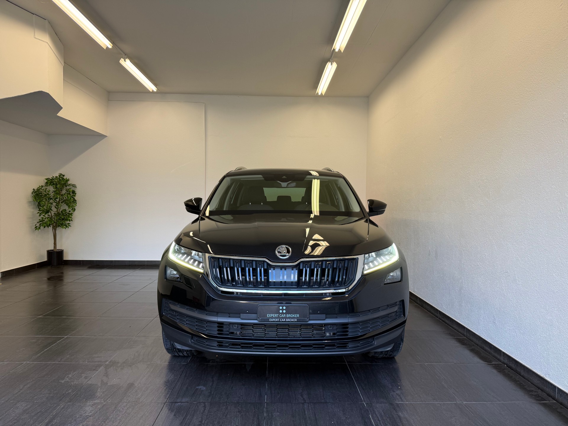 SKODA Kodiaq 2.0 TDI CR Style 4x4 DSG *AHK -2200 kg*-showroom-element-3