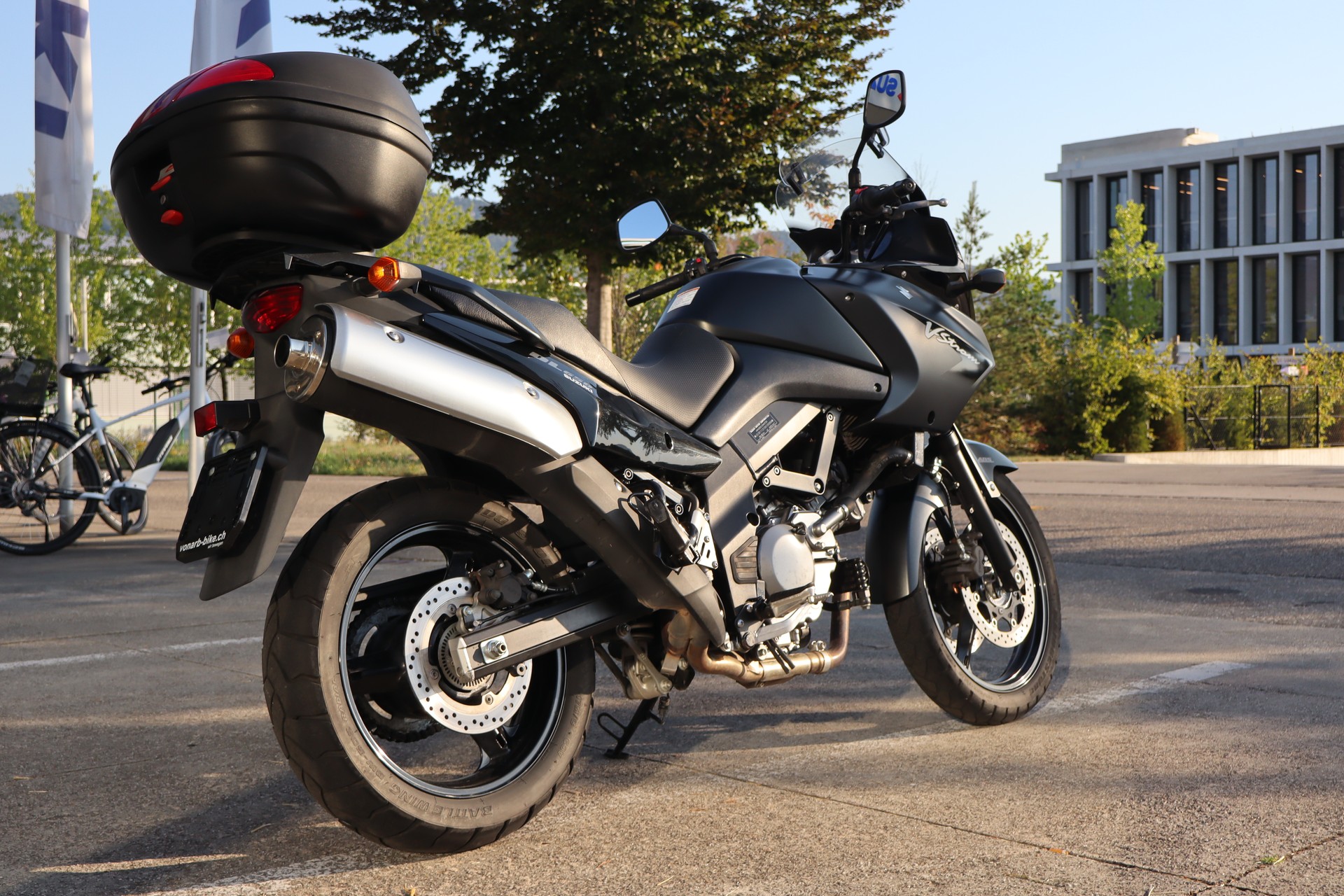 SUZUKI DL 650 V-Strom ABS-image-2