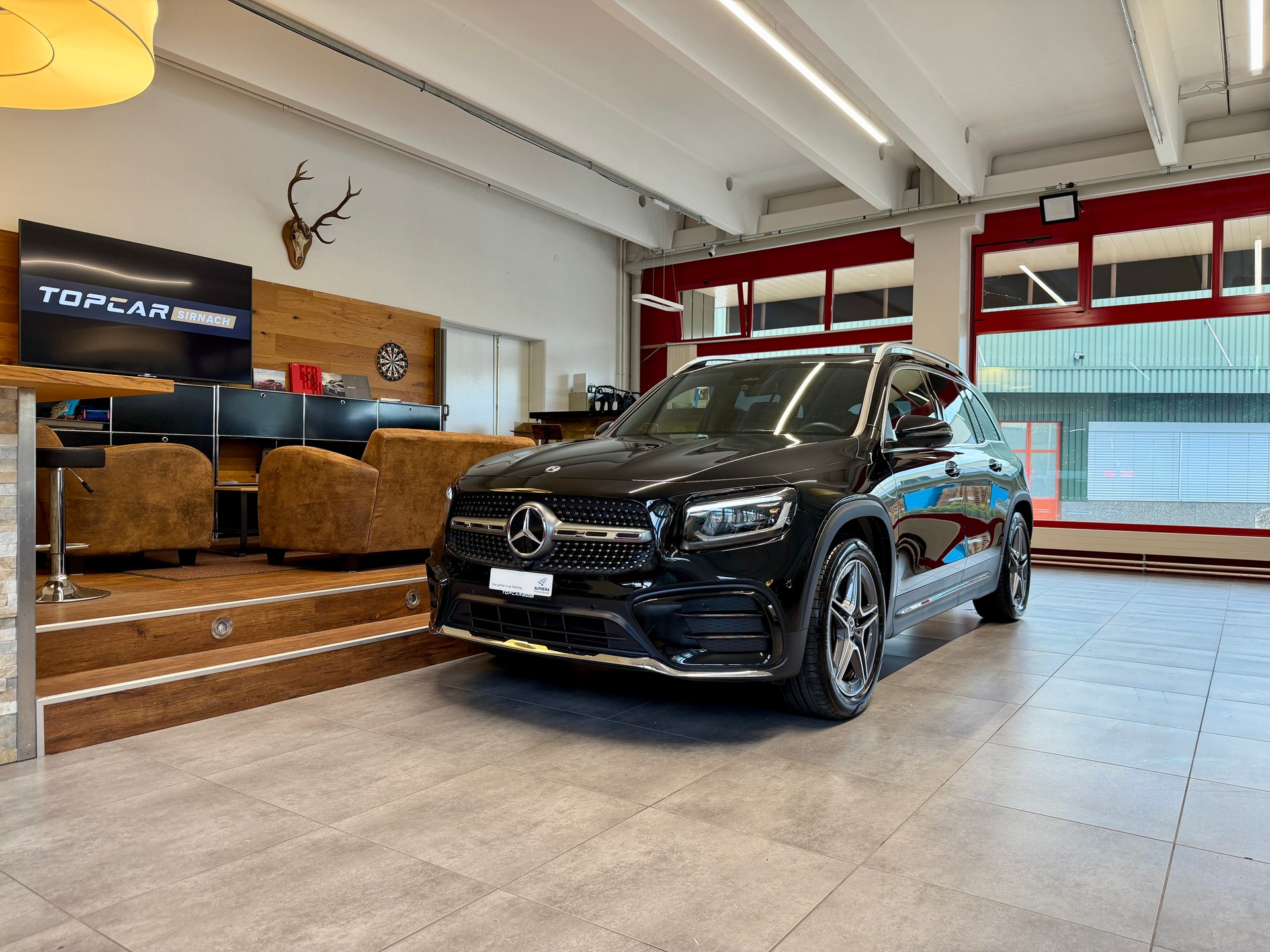 MERCEDES-BENZ GLB 250 4Matic 8G-Tronic AMG LINE-showroom-element-1