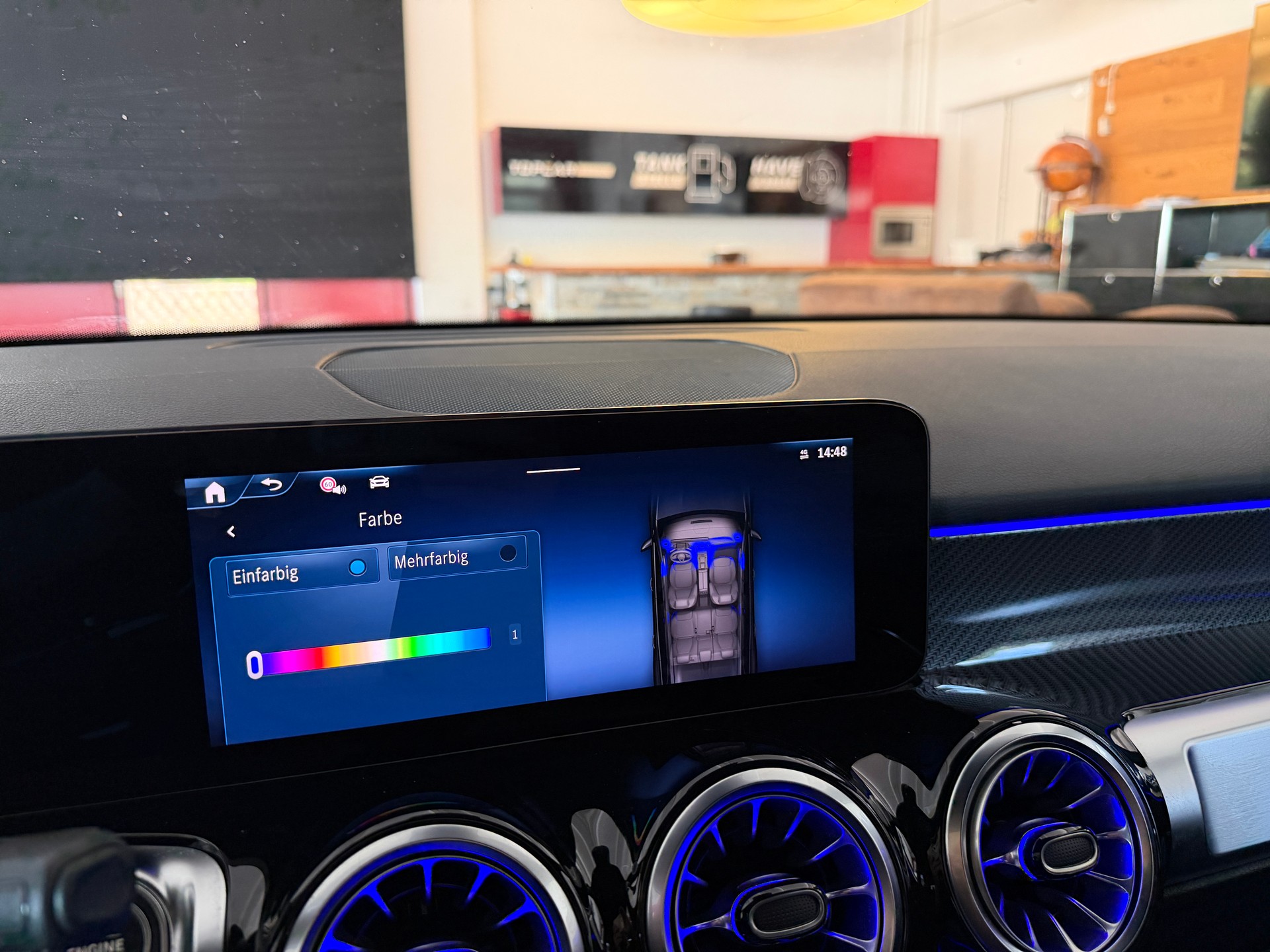 MERCEDES-BENZ GLB 250 4Matic 8G-Tronic AMG LINE-image-22