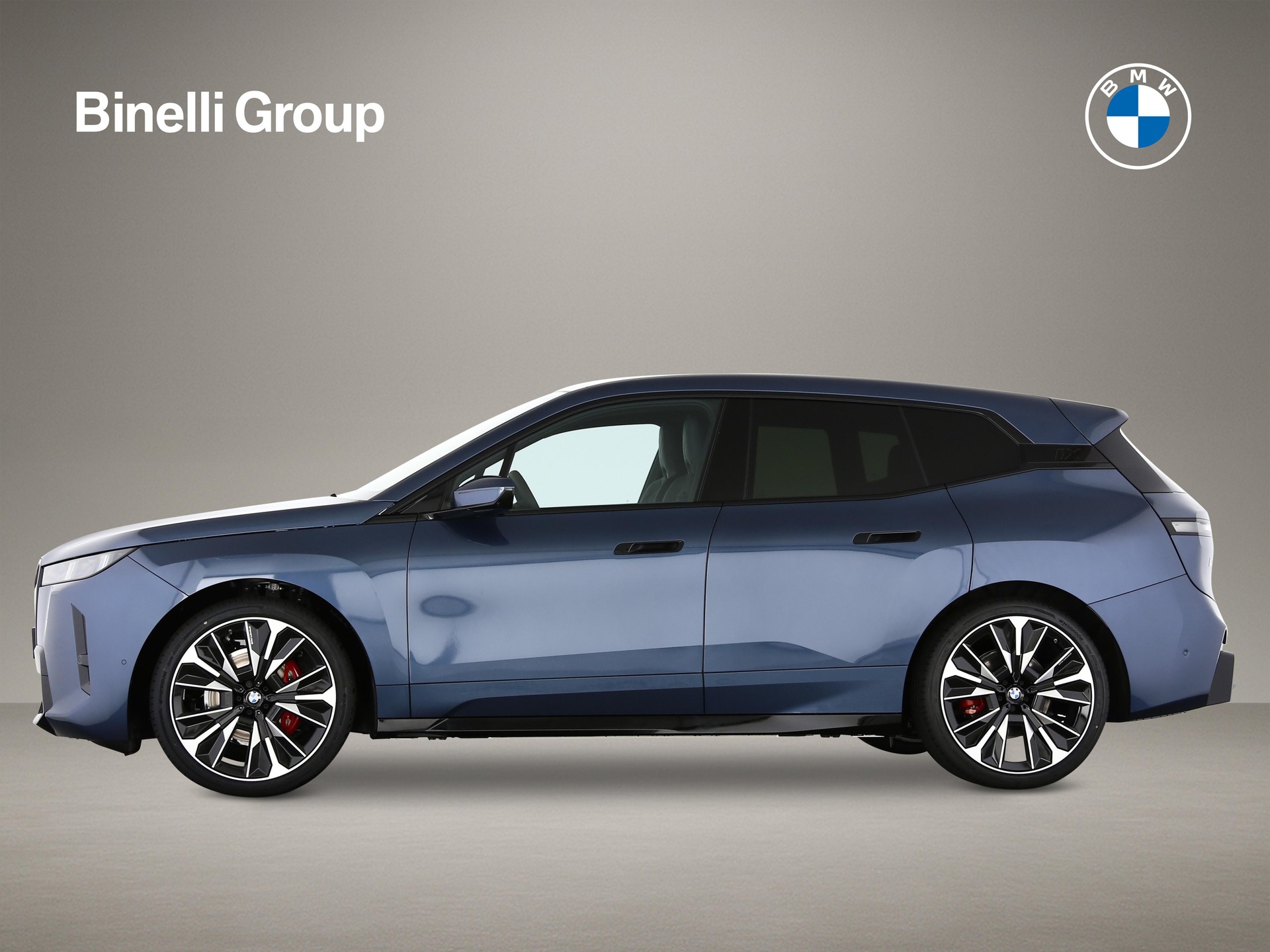 BMW iX I20 xDrive60-showroom-element-2
