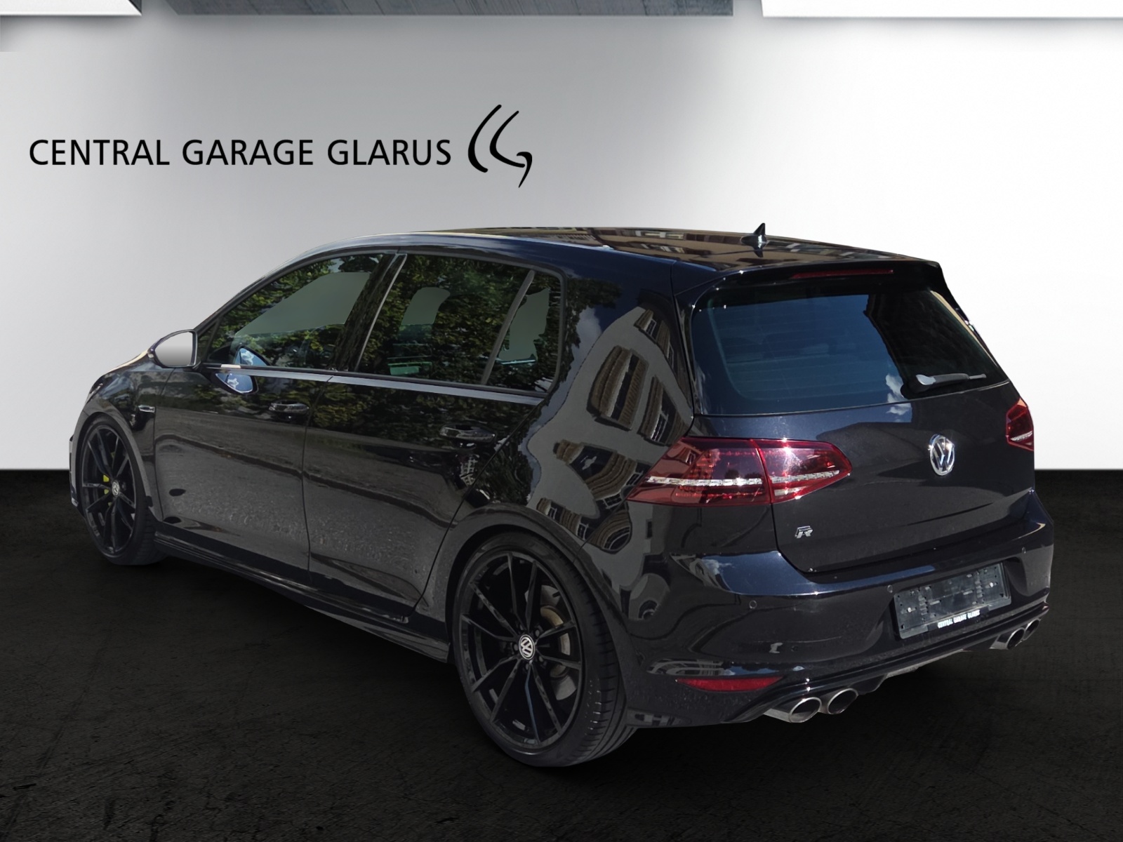 VW Golf 2.0 TSI R 4Motion DSG-image-6